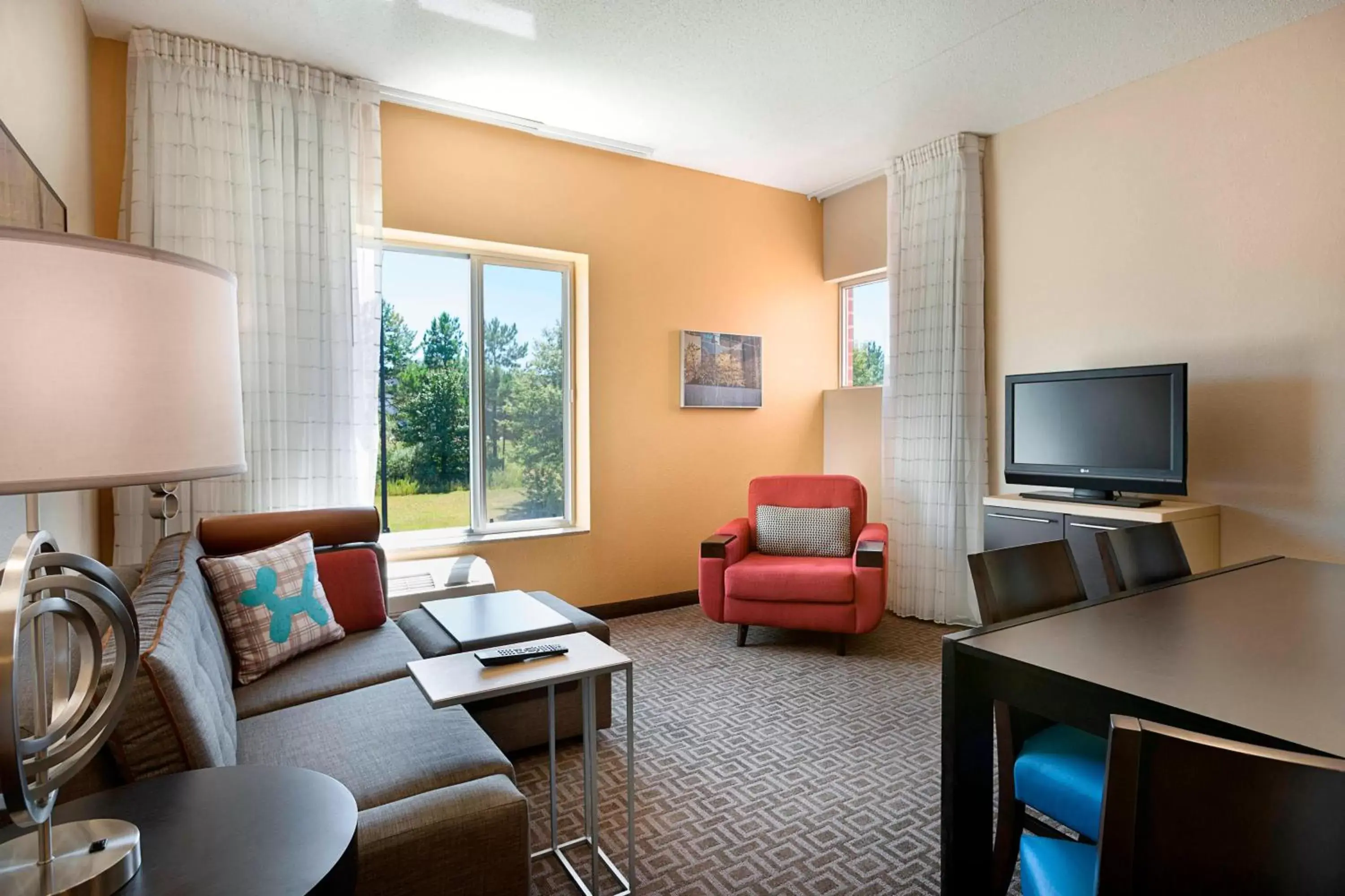 Living room, Seating Area in TownePlace Suites by Marriott Rock Hill