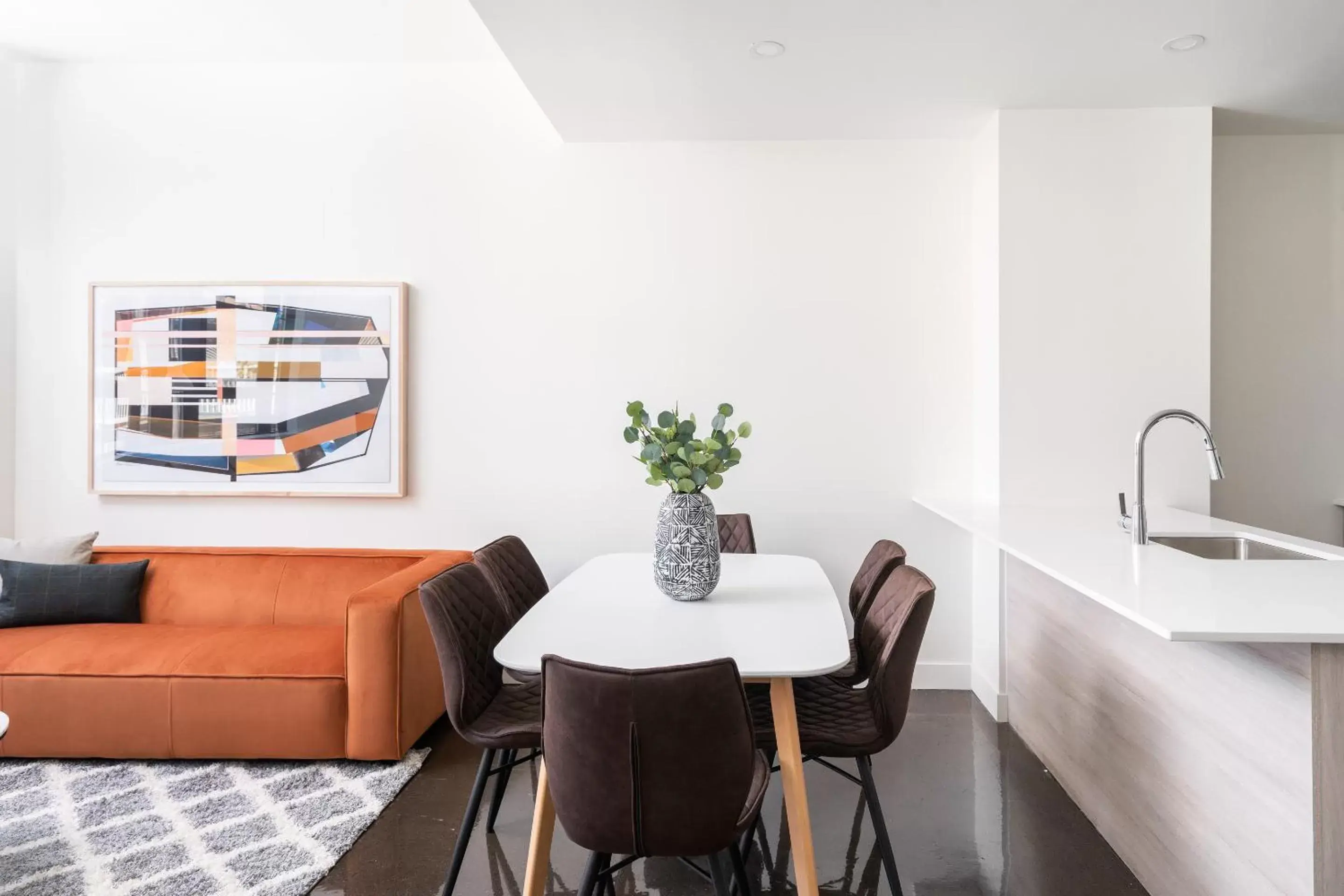 Living room, Dining Area in Sonder Le Guerin