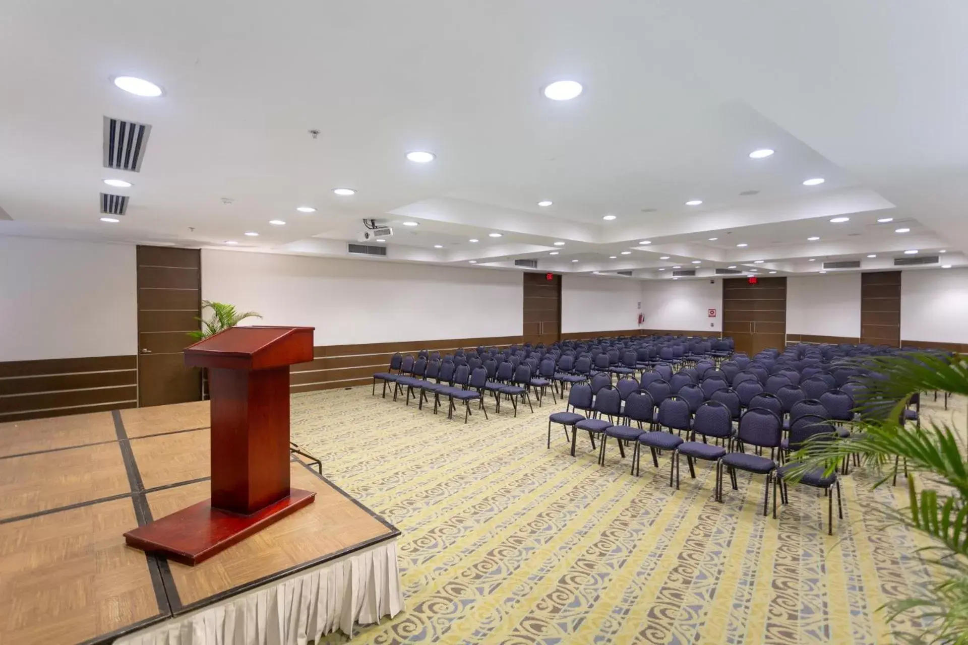 Banquet/Function facilities in Hotel San Fernando Plaza