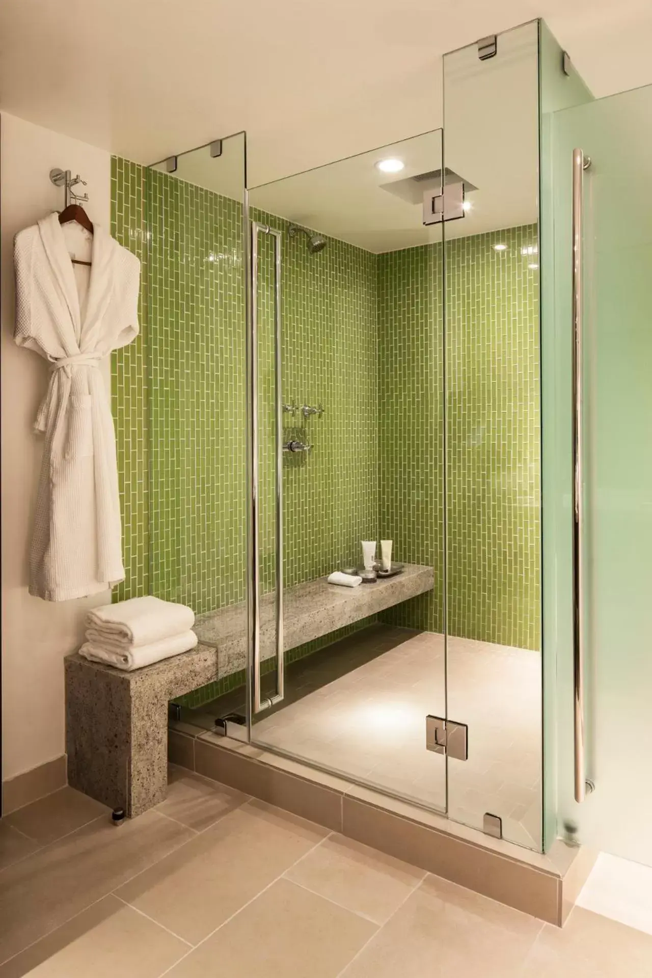 Shower, Bathroom in Sunset Marquis Hotel