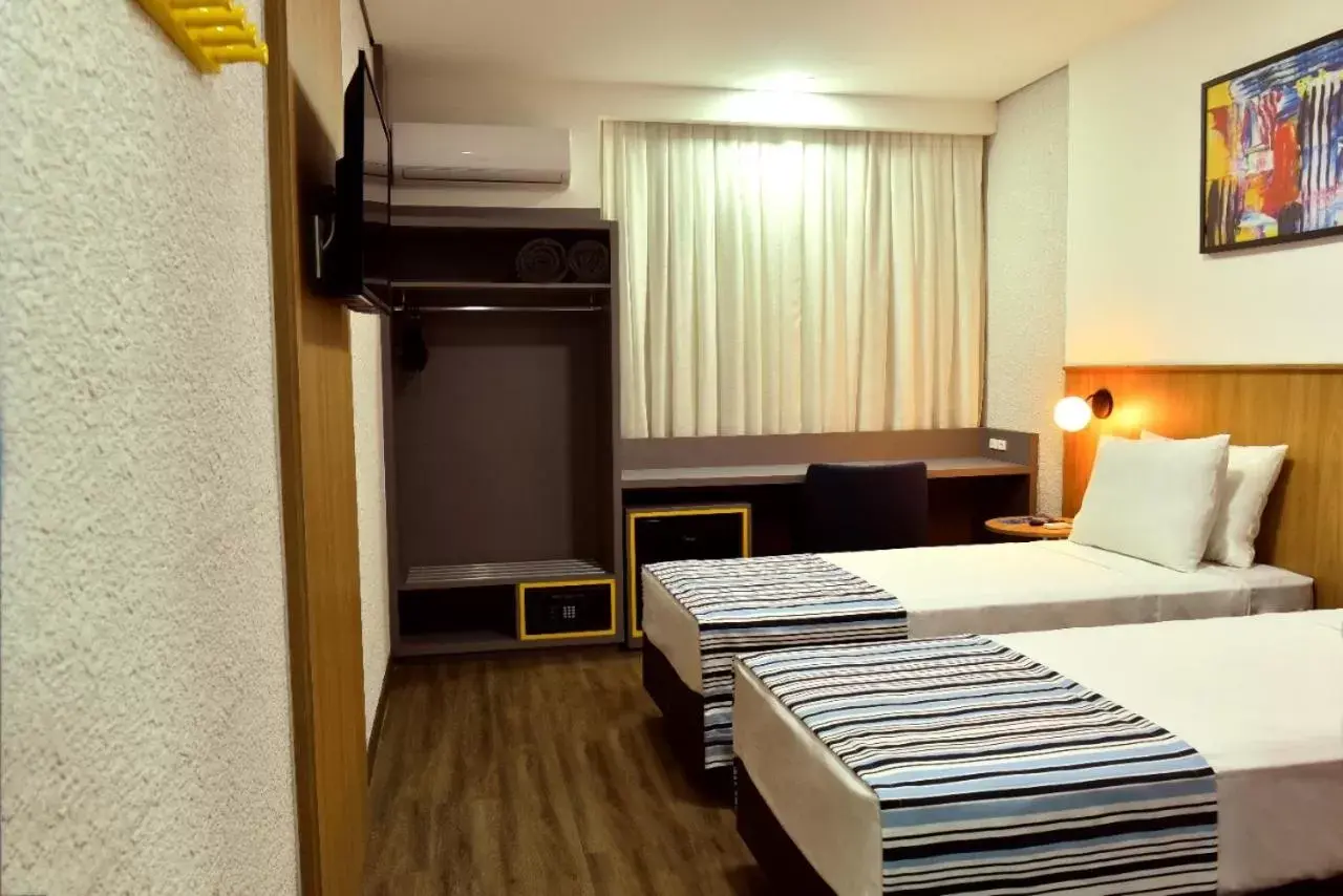 Photo of the whole room in Days Inn By Wyndham Cascavel