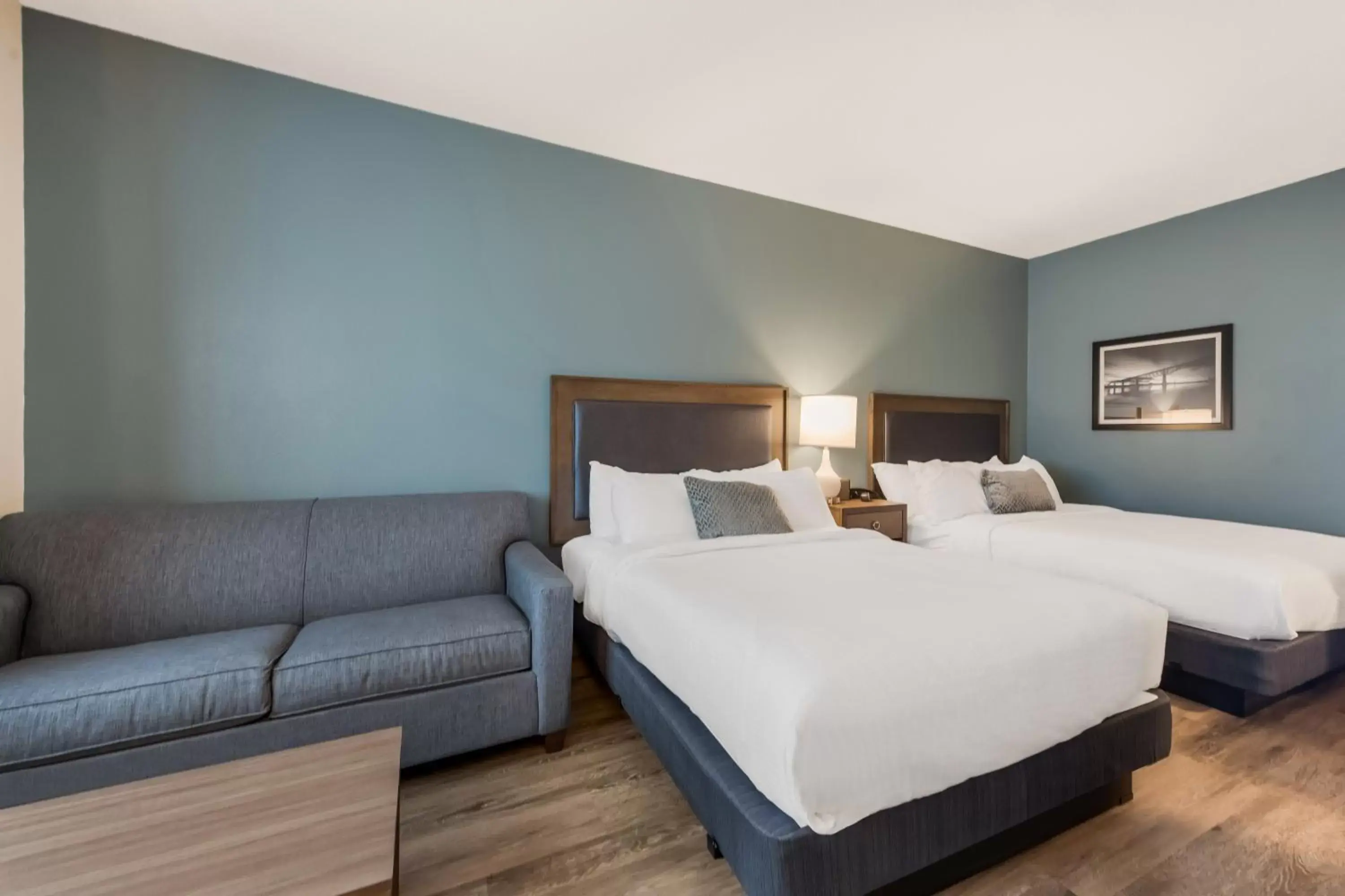 Bed in SureStay Plus Hotel by Best Western Highland Poughkeepsie Bed in SureStay Plus Hotel by Best Western Highland Poughkeepsie