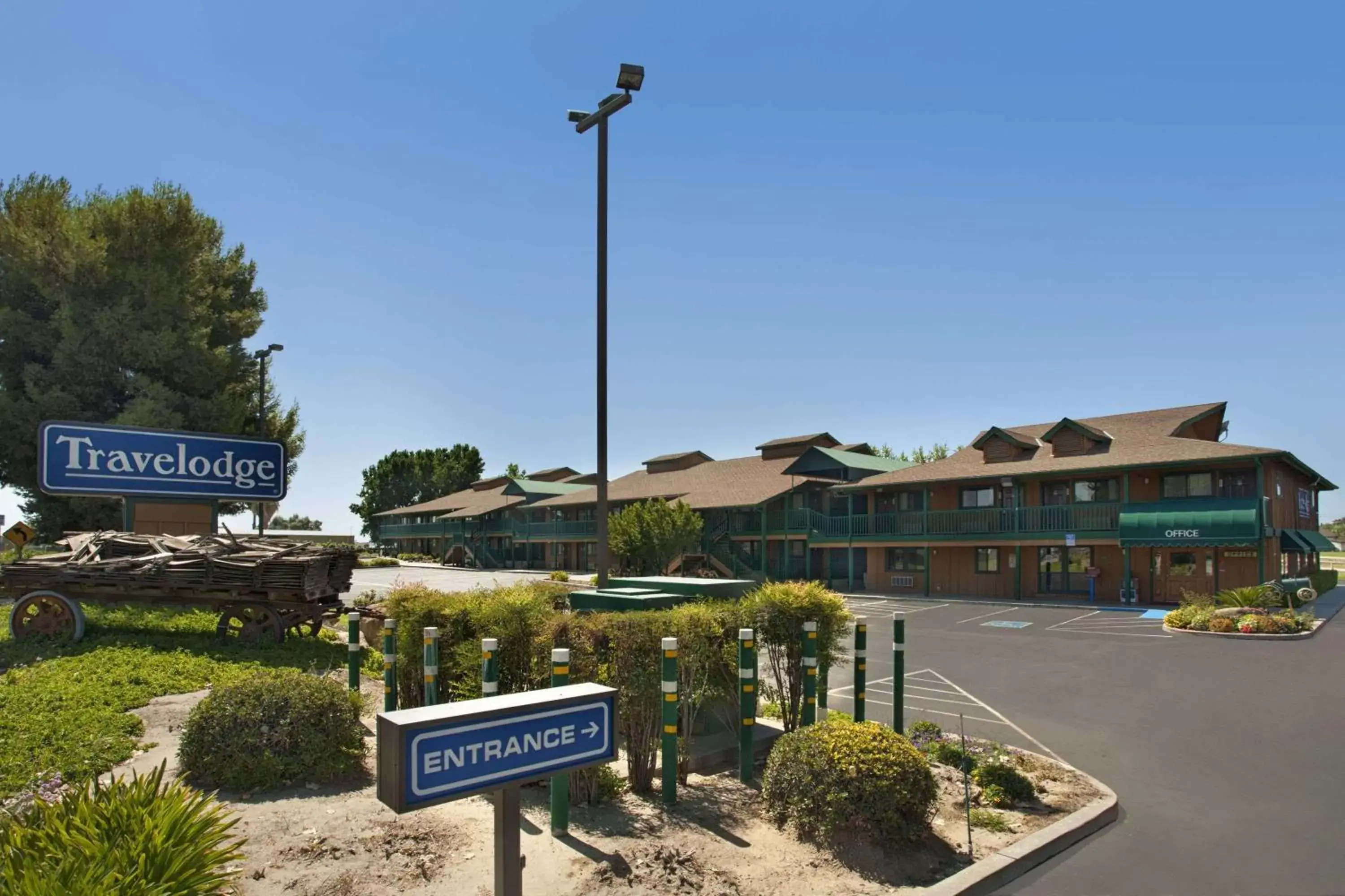 Property building in Travelodge by Wyndham Lemoore Near Naval Air Station