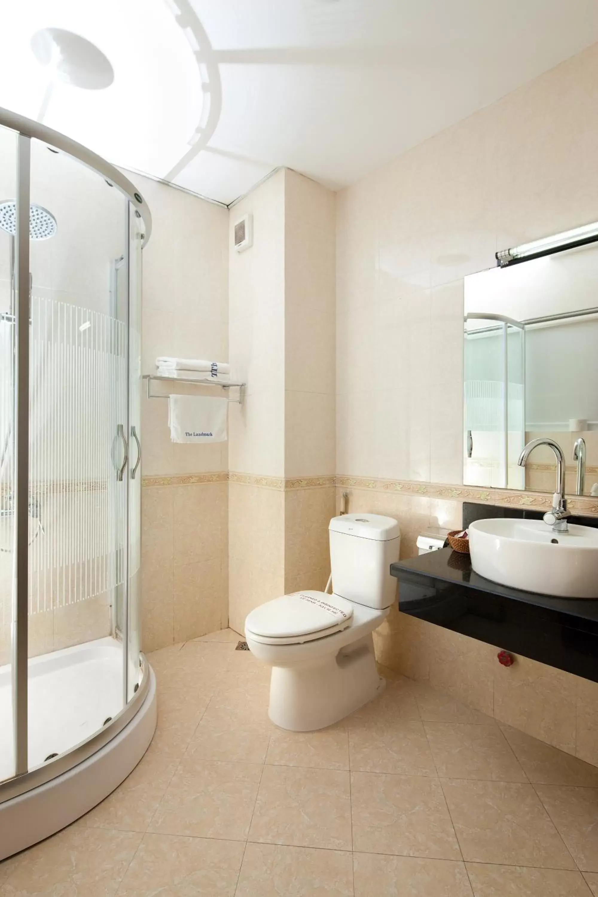 Bathroom in Spoon Hotel Bathroom in Spoon Hotel