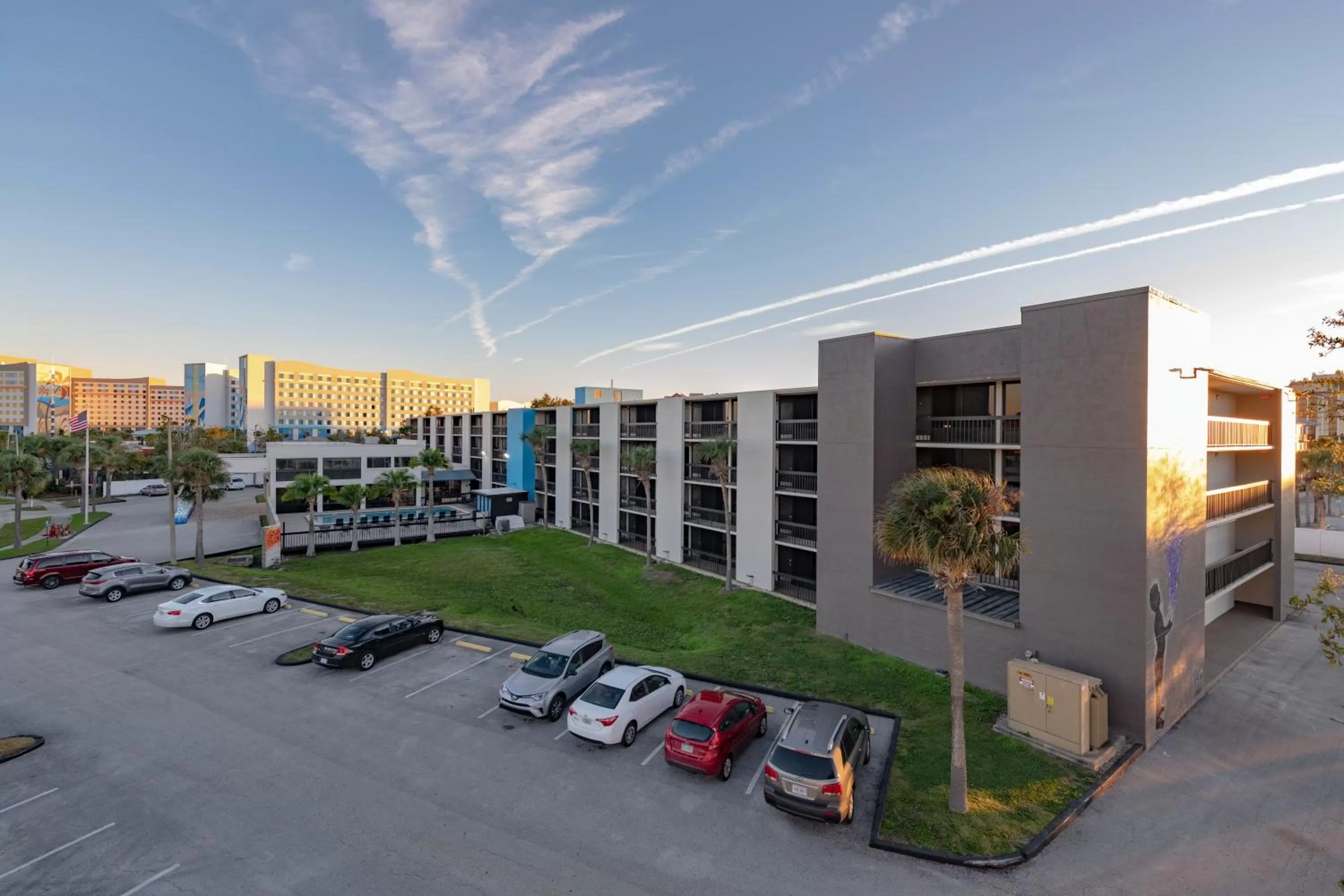Property building in Hotel Monreale Express International Drive Orlando
