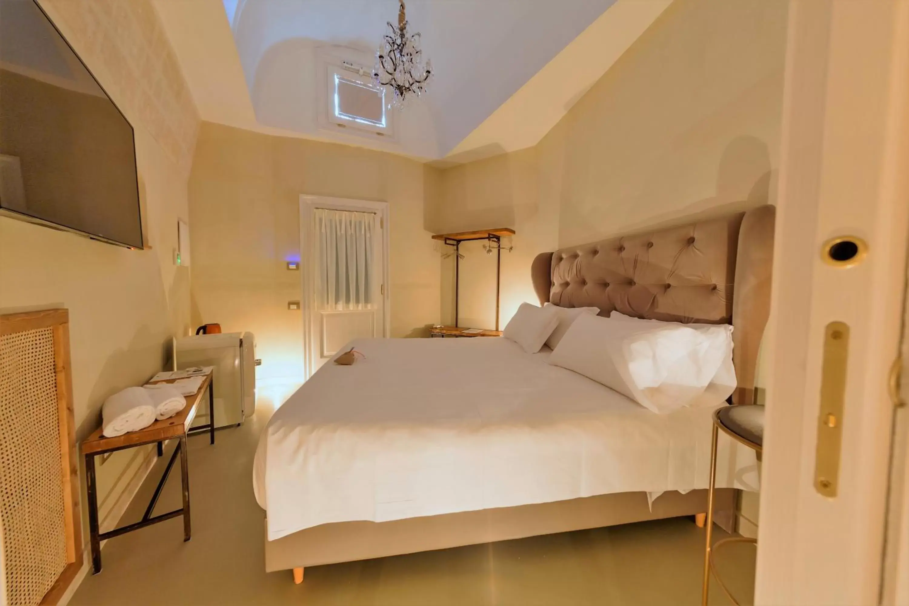 Bedroom, Bed in Palazzo Del Duca Luxury Hotel & Restaurant