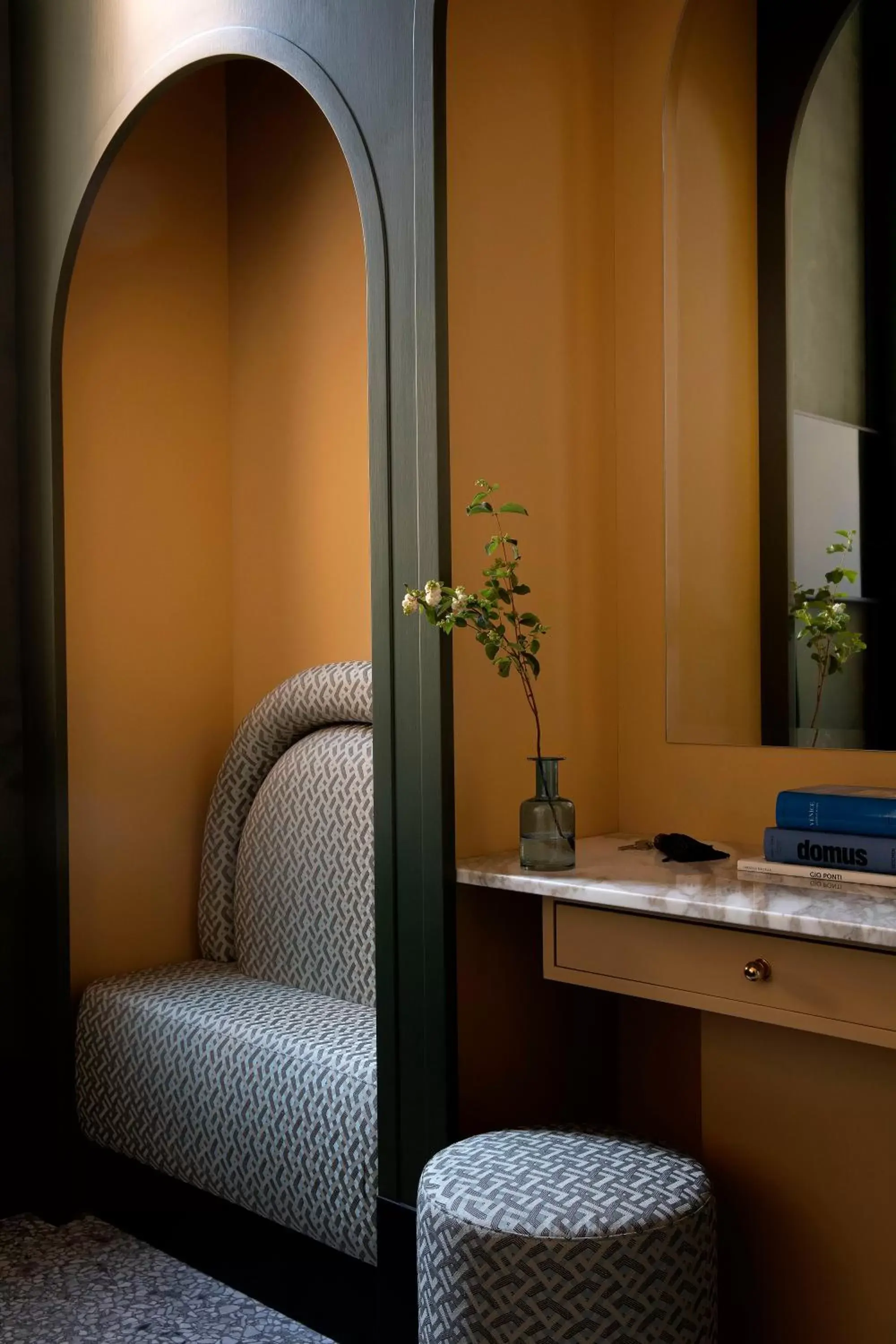 Seating area, Bathroom in Il Palazzo Experimental