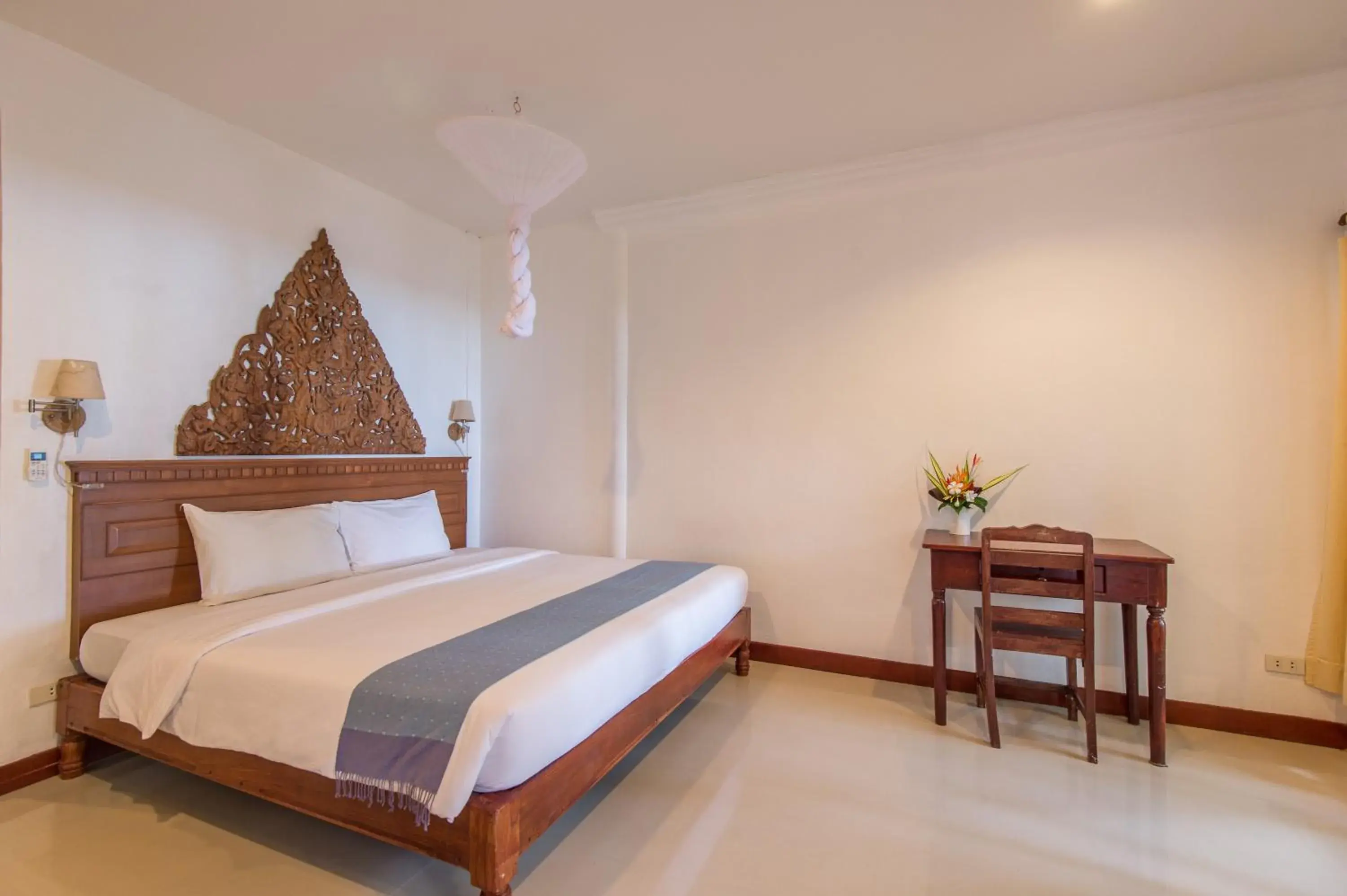 Bedroom, Bed in Twin Bay Resort - SHA Extra Plus