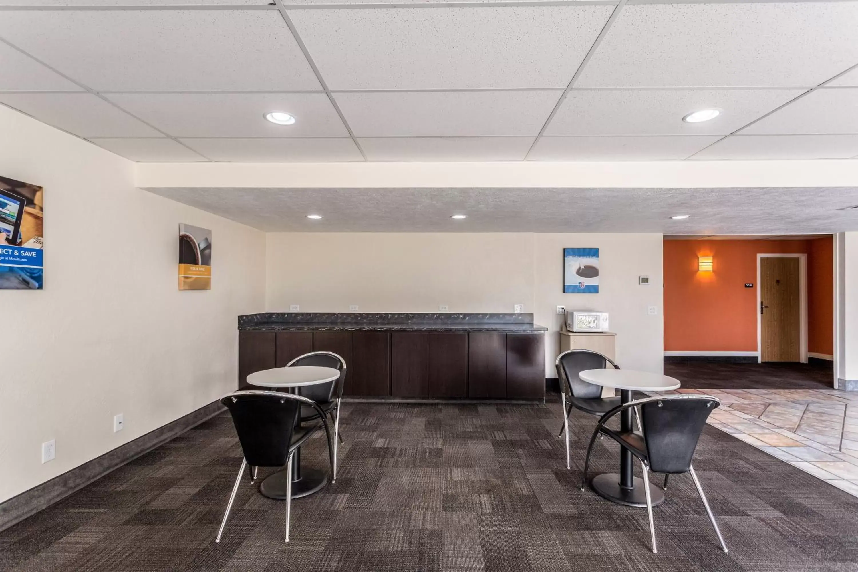 Lobby or reception in Motel 6-Great Falls, MT Lobby or reception in Motel 6-Great Falls, MT