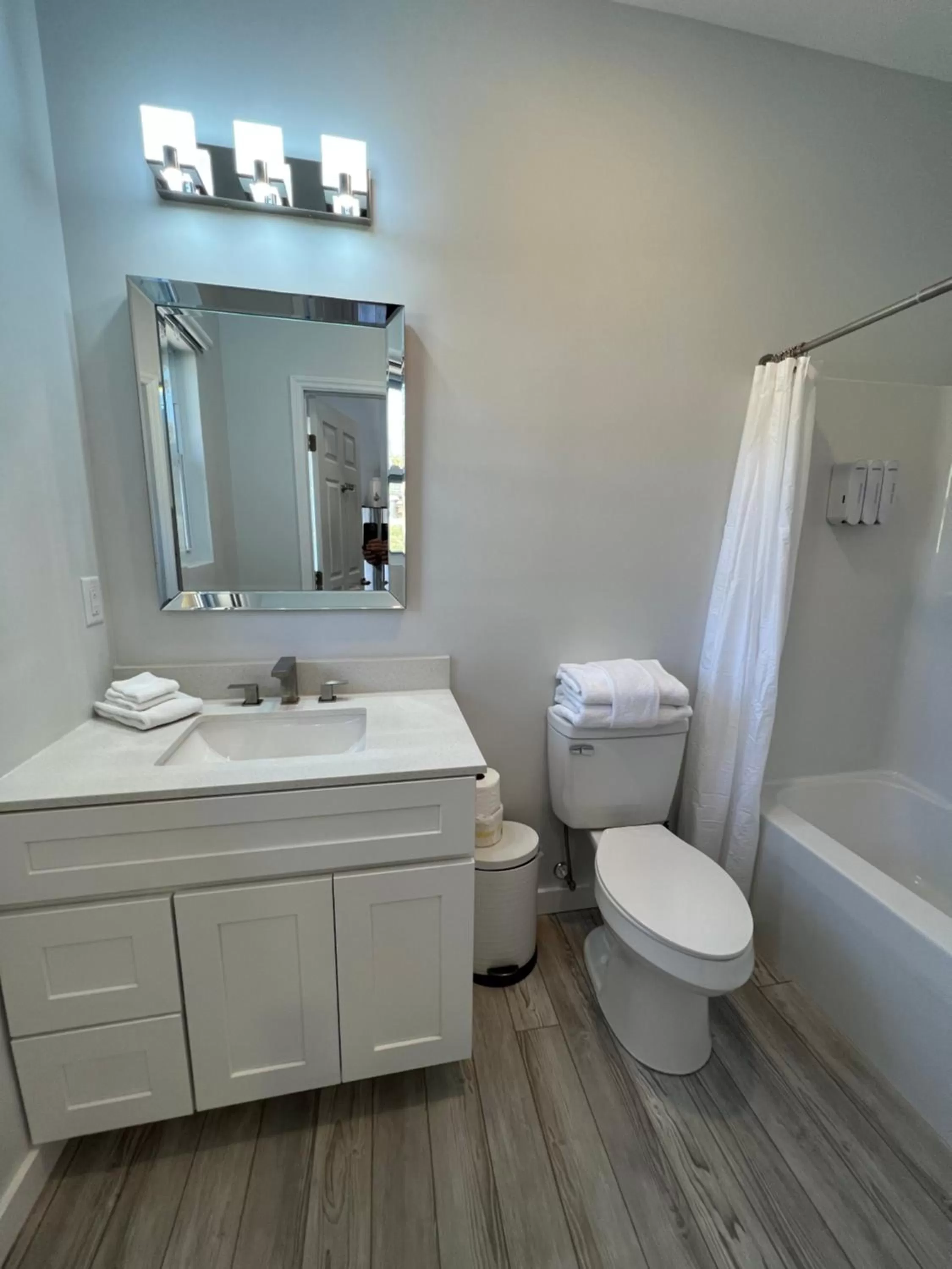 Shower in SKYLARANNA Resort & SPA