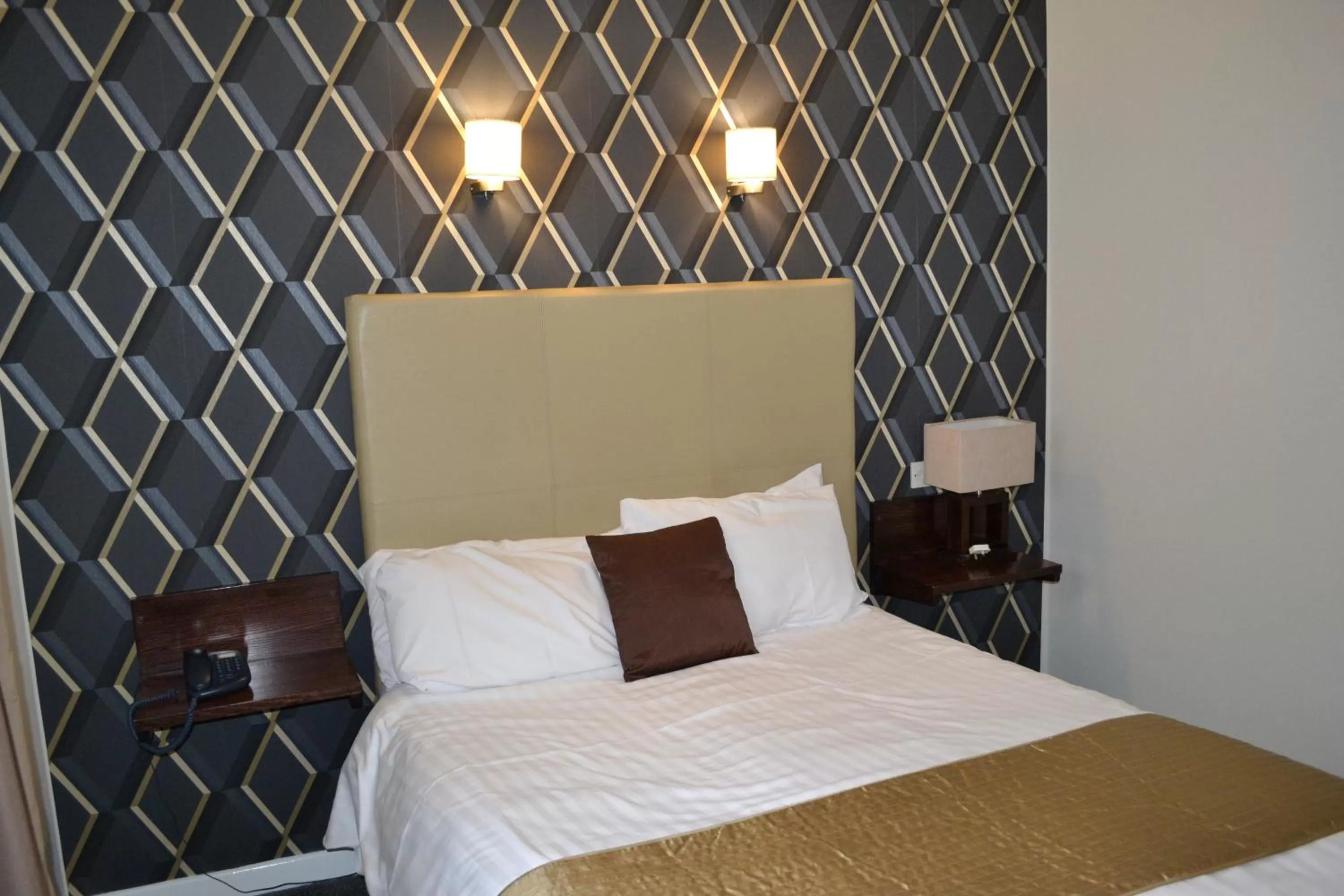 Bedroom in The White House Hotel