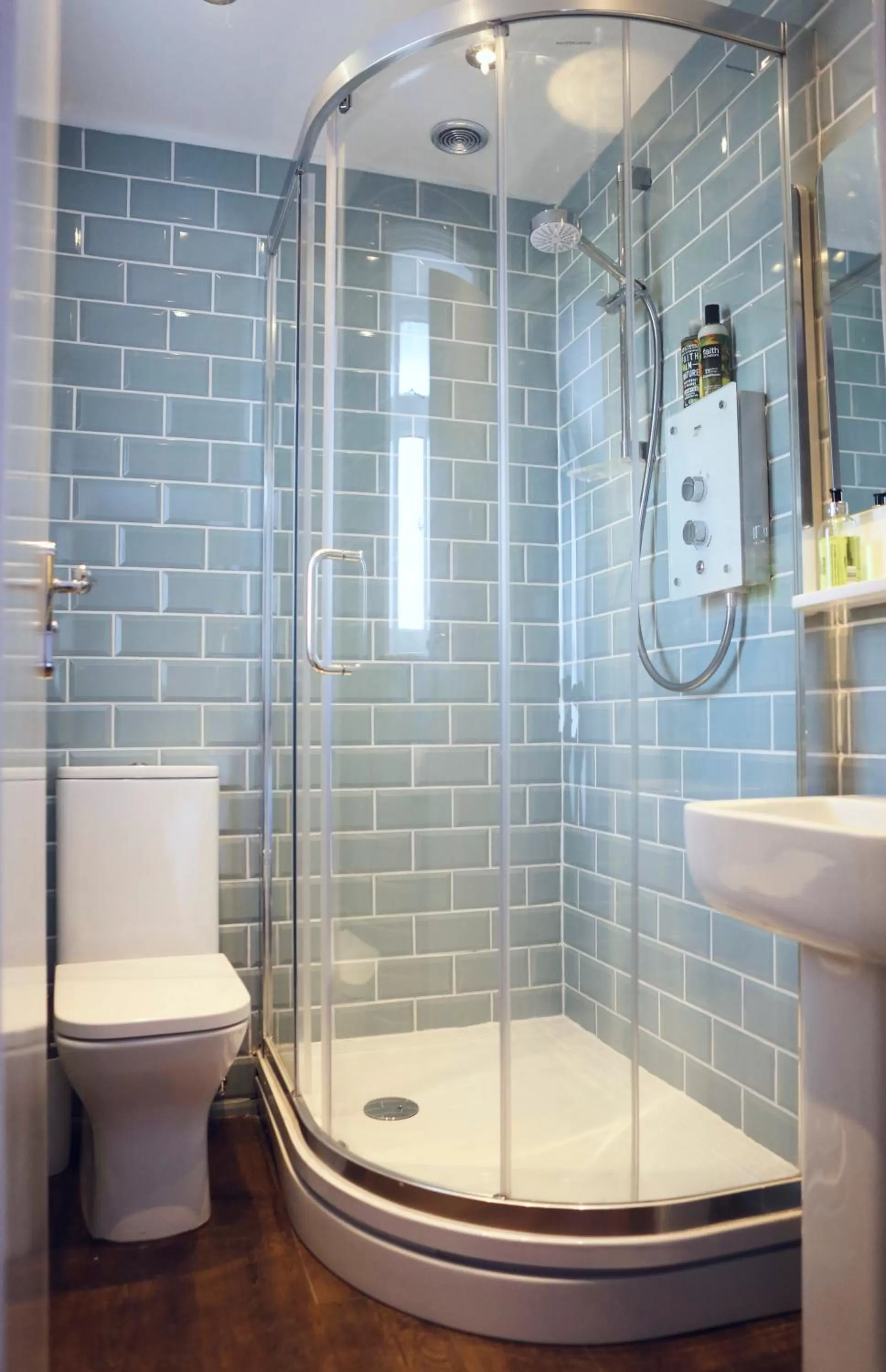 Shower in The Dark Horse Pub