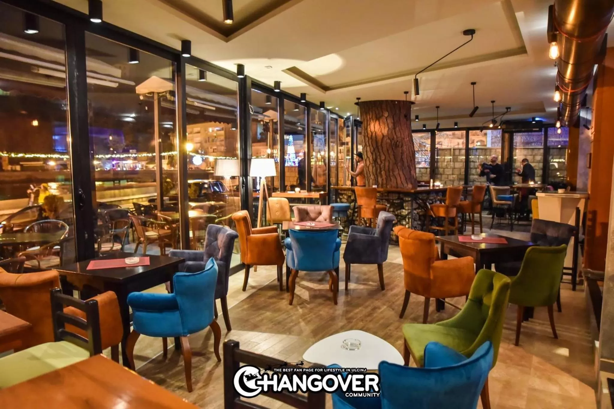 Restaurant/Places to Eat in Riva