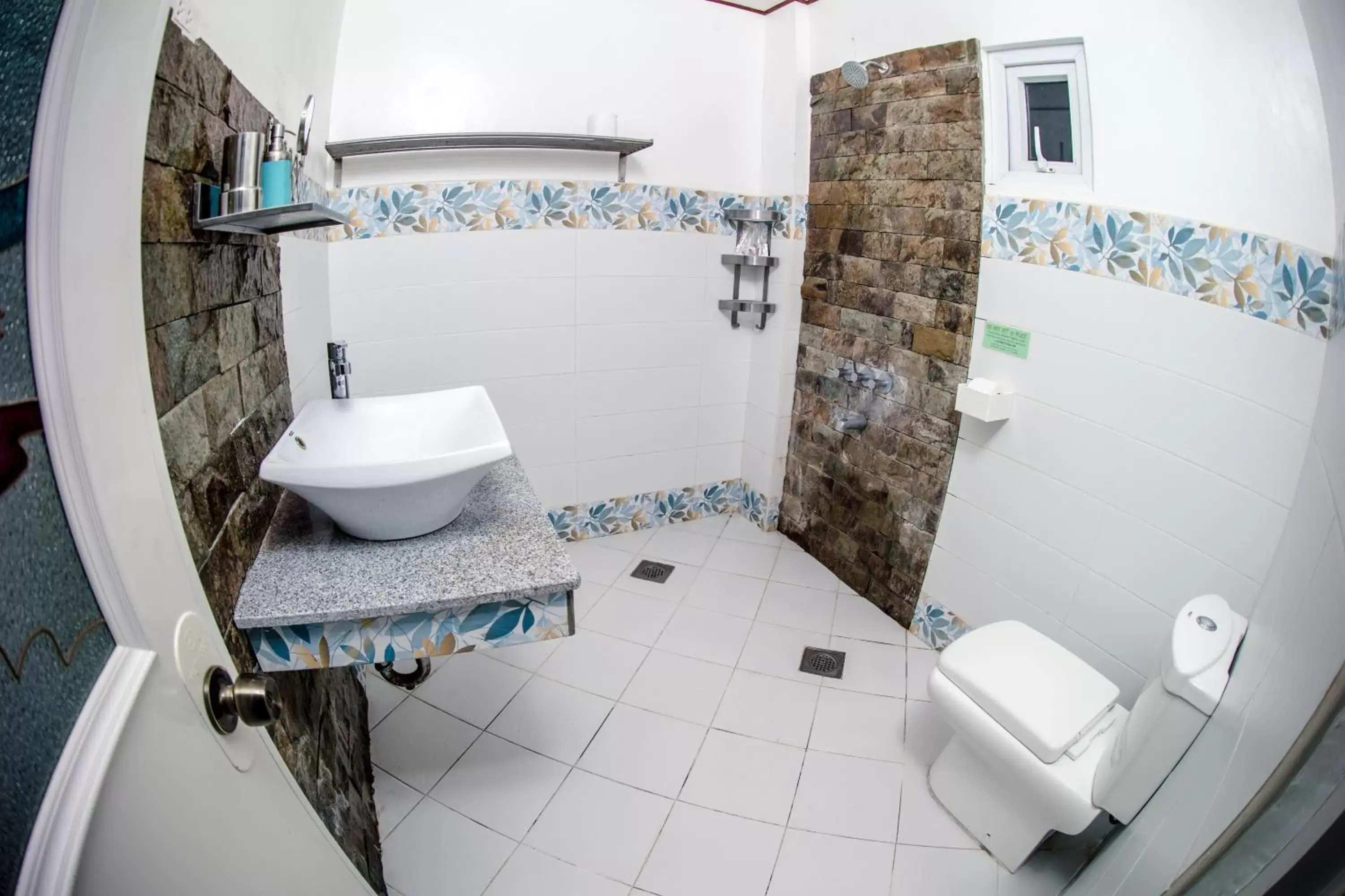 Shower, Bathroom in Oslob Seafari Resort