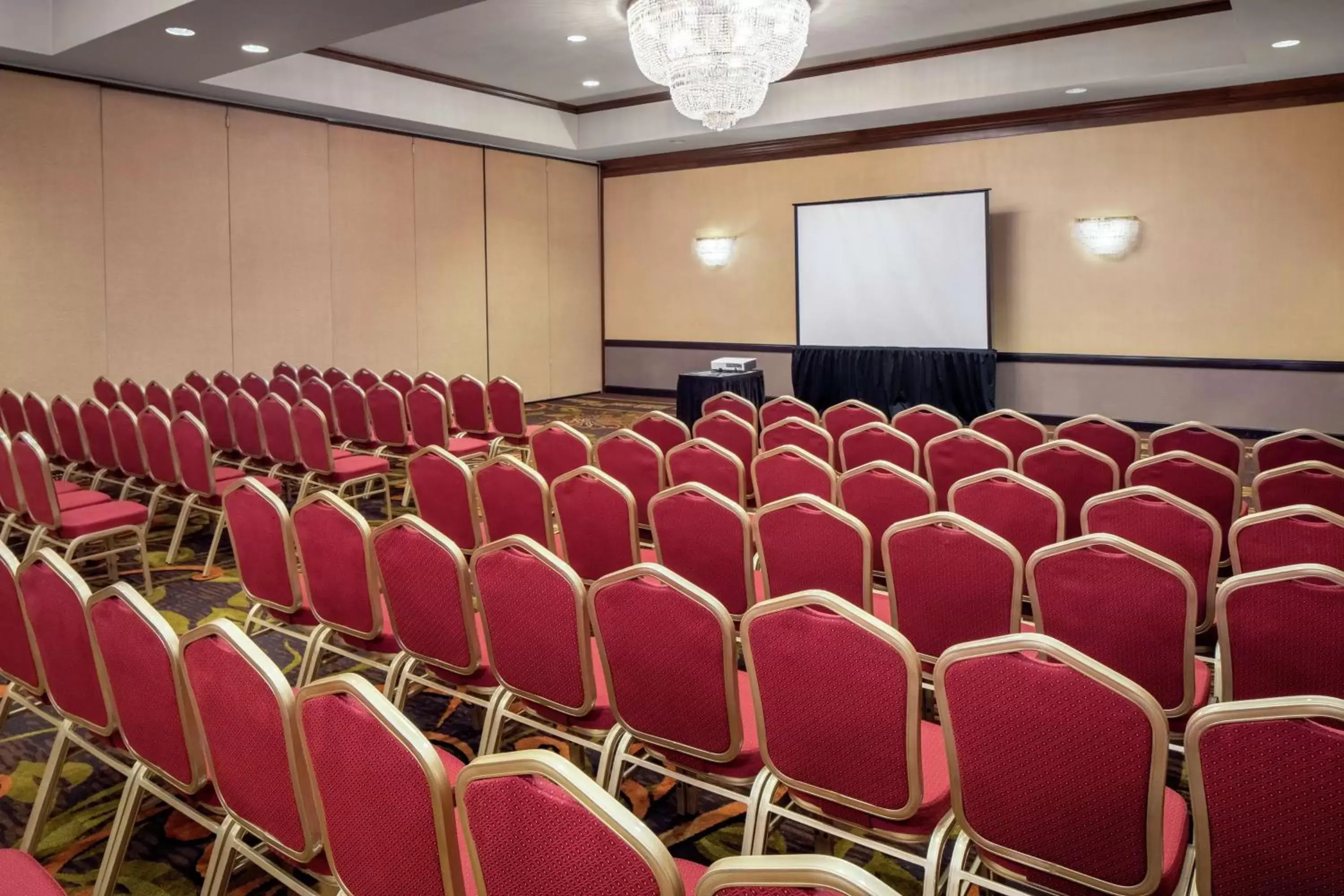 Meeting/conference room in DoubleTree by Hilton Hotel Cleveland - Independence