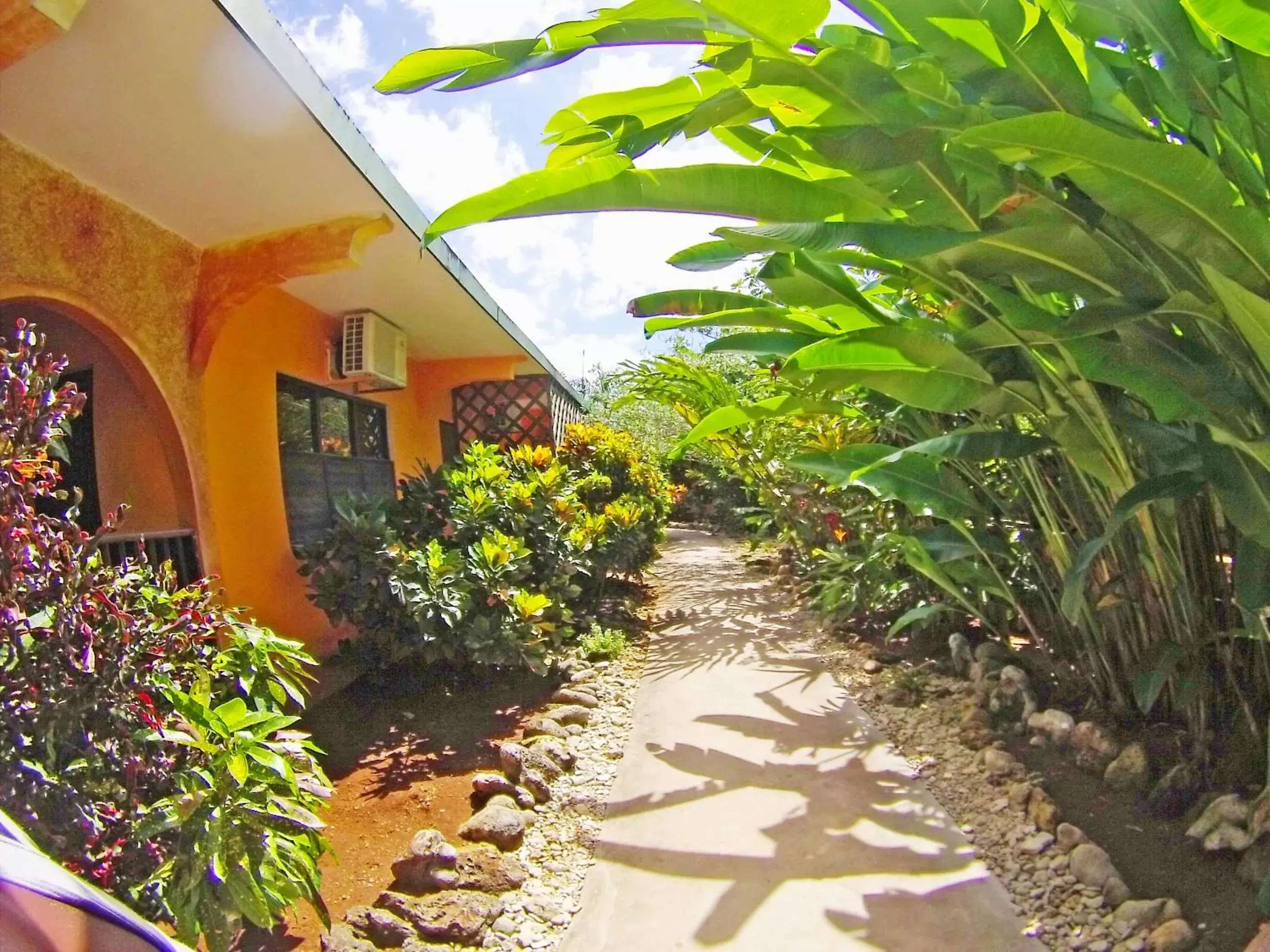 Facade/entrance in Sunrise Club Hotel