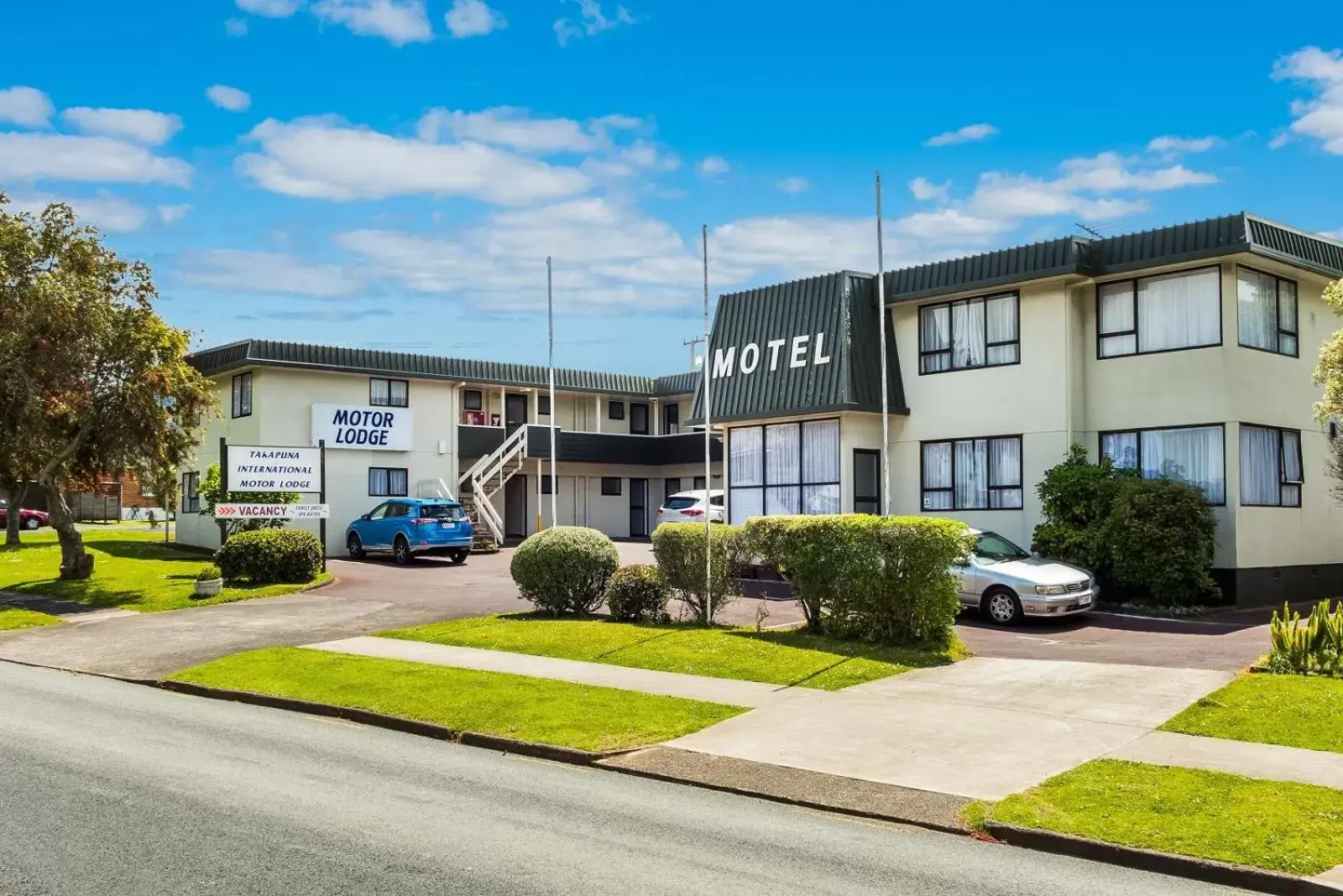 Property Building in Takapuna International Motor Lodge