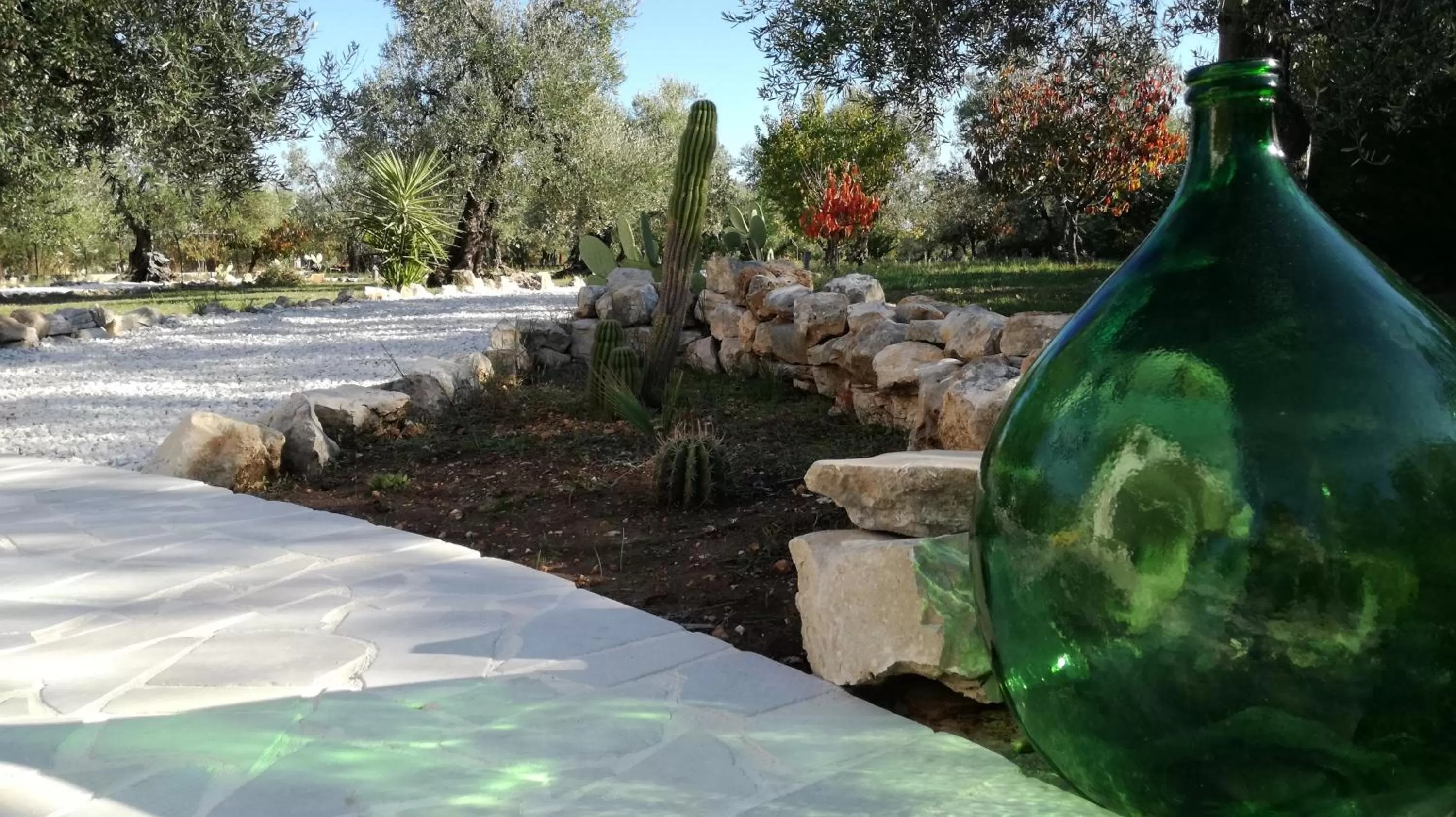 Natural landscape in B&B Villa Mediterranea with parking space