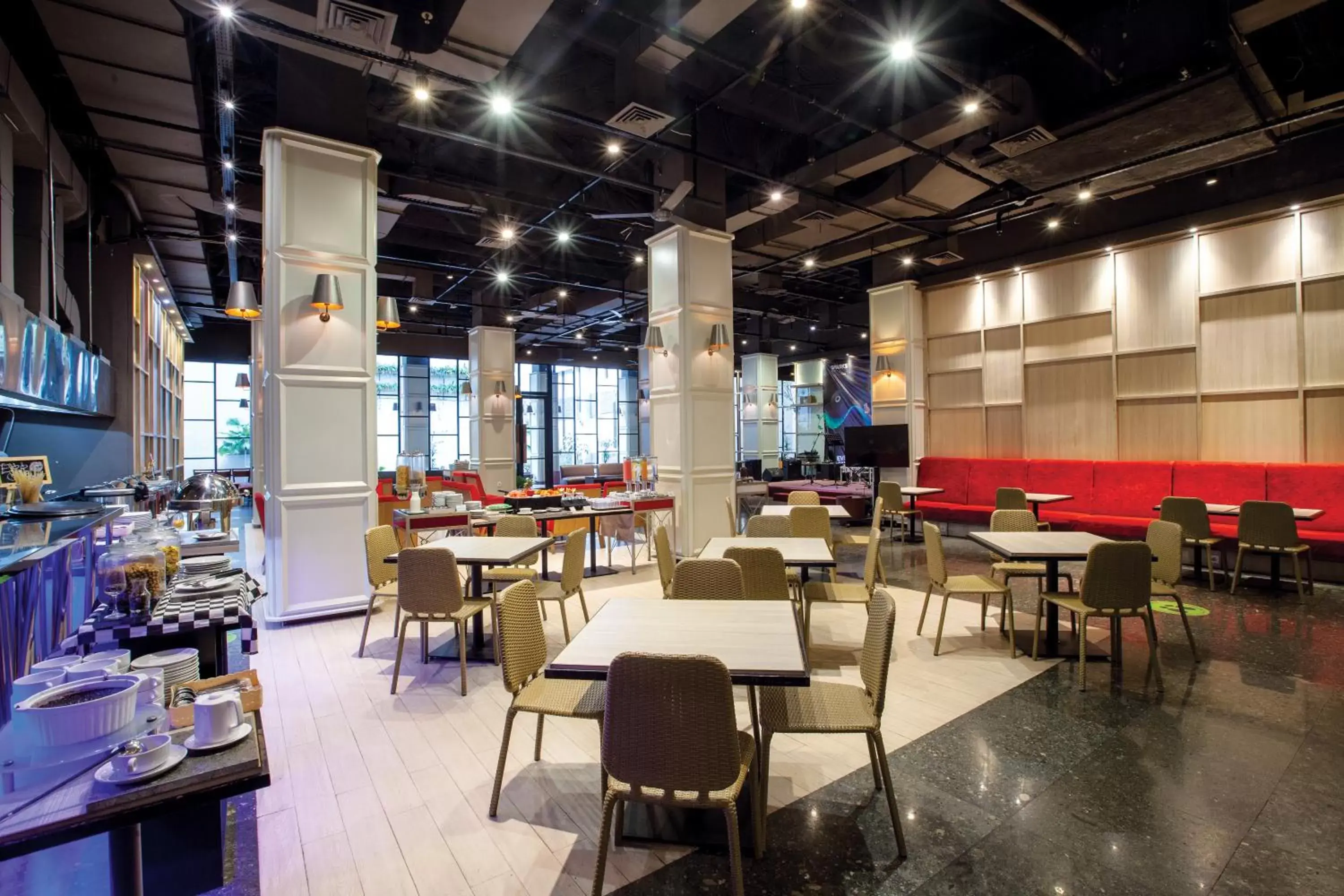 Restaurant/Places to Eat in Sparks Life Jakarta, ARTOTEL Curated