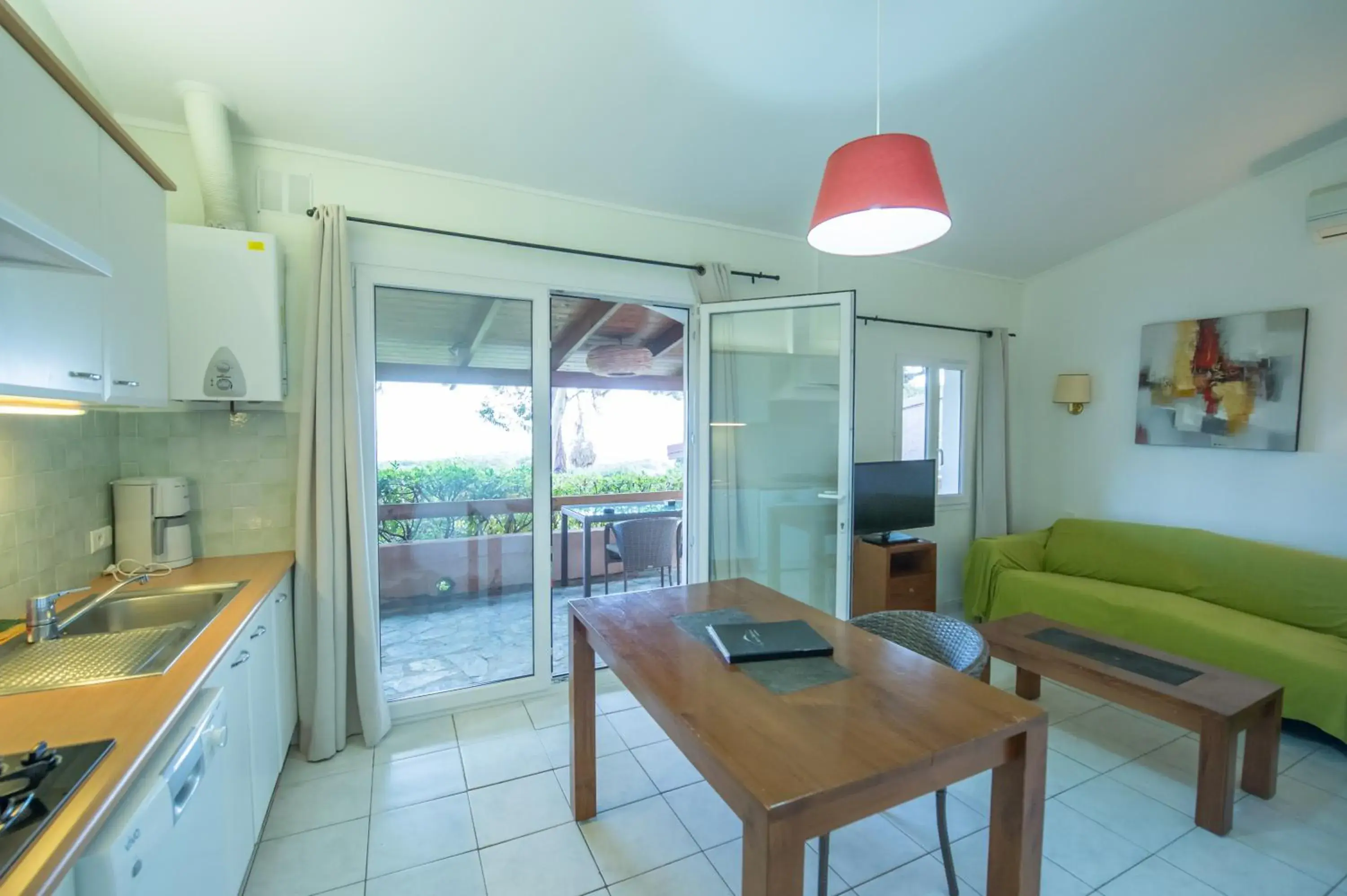 Living room in Hotel Les Hauts de Porto-Vecchio