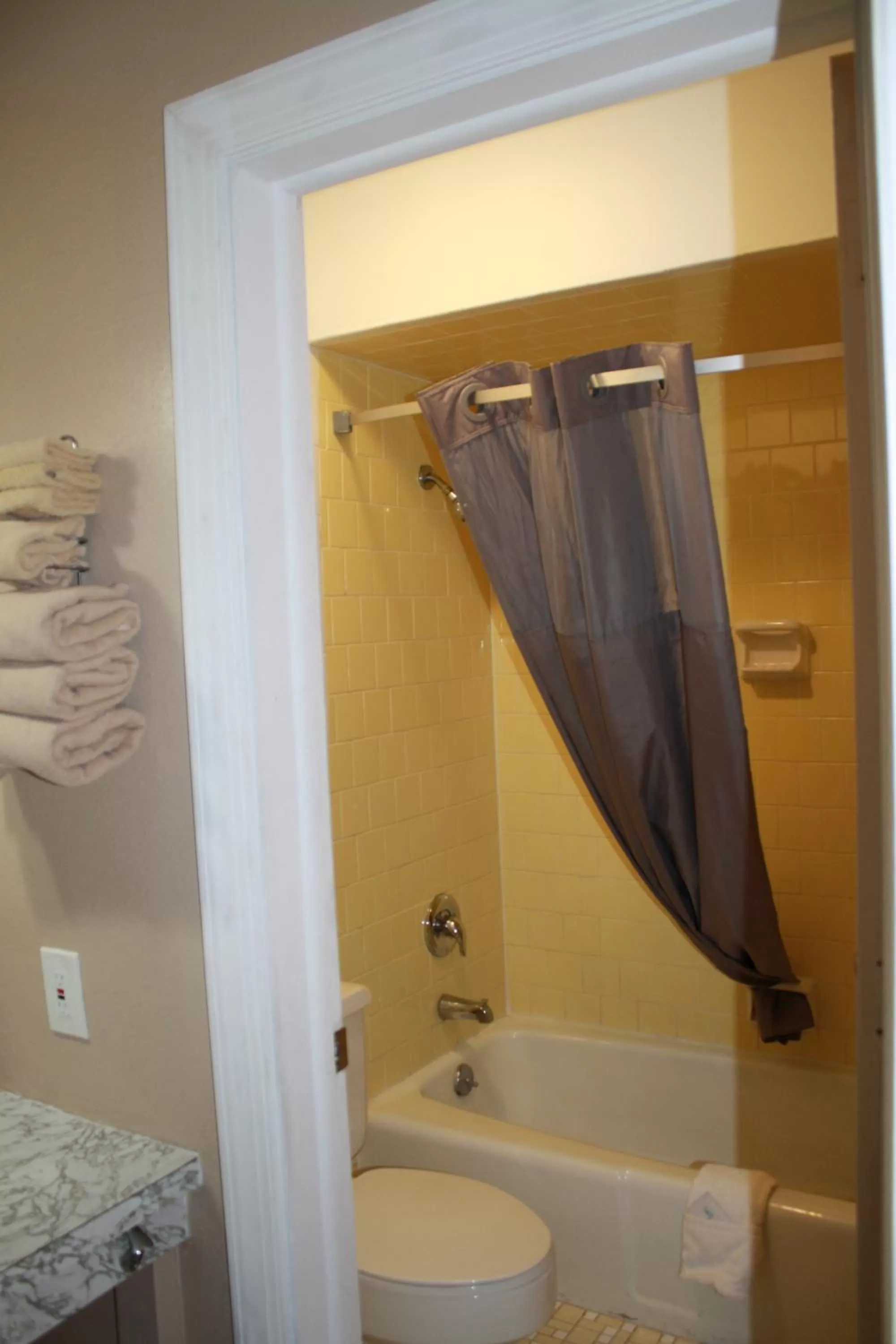 Bathroom in Rockbridge Inn