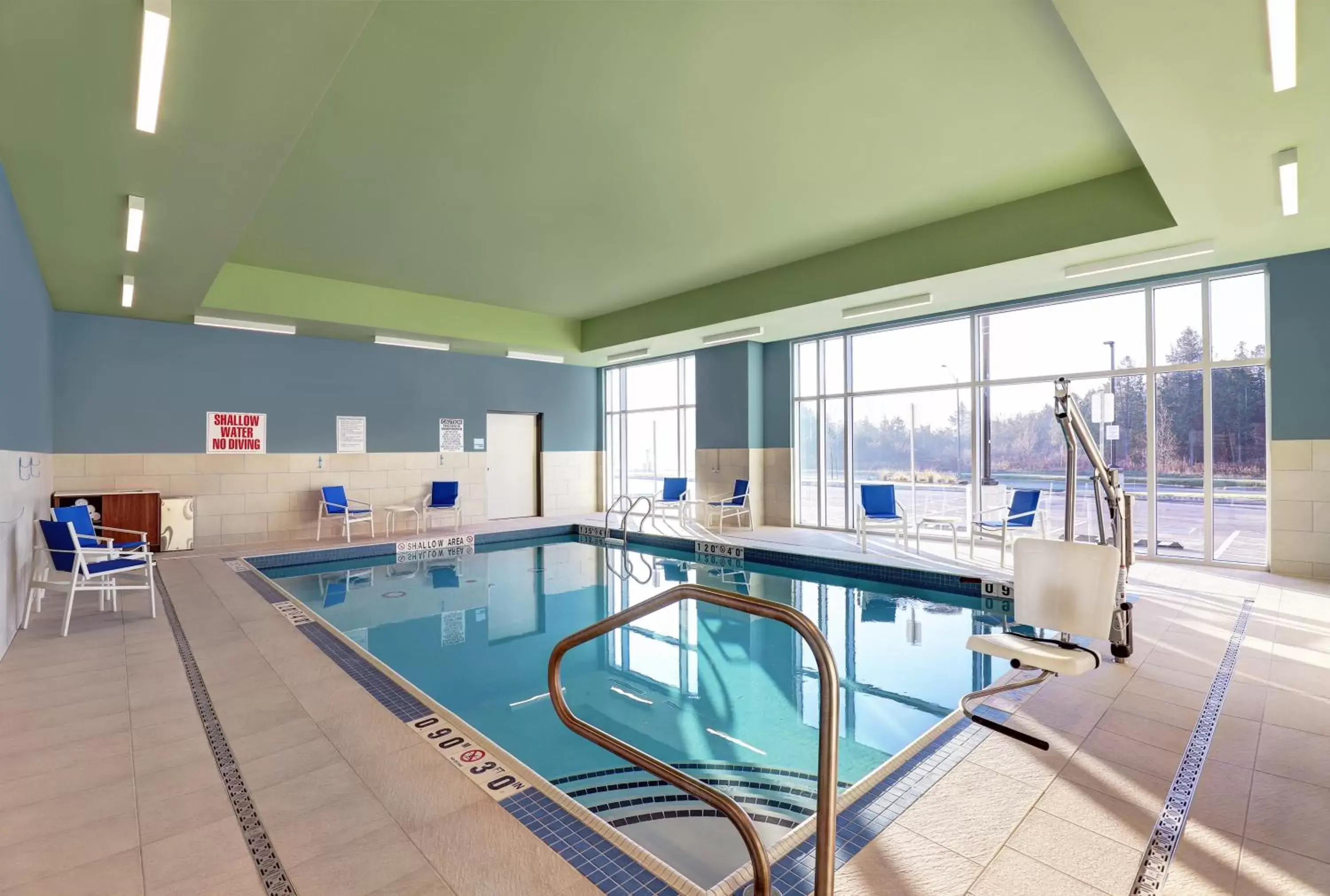 Swimming Pool in Candlewood Suites - Kingston West, an IHG Hotel