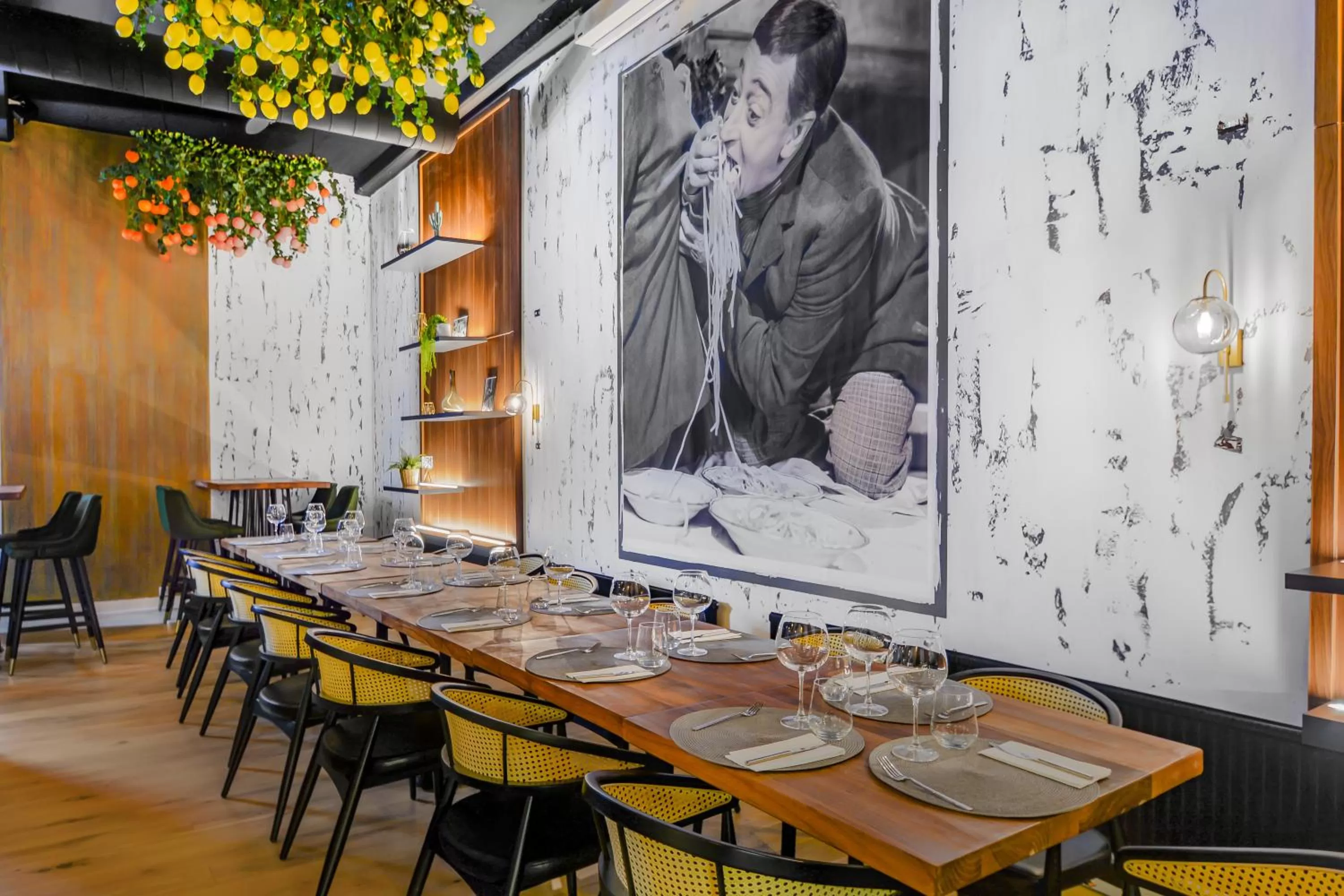 Restaurant/places to eat in Neuchâtel City Hôtel