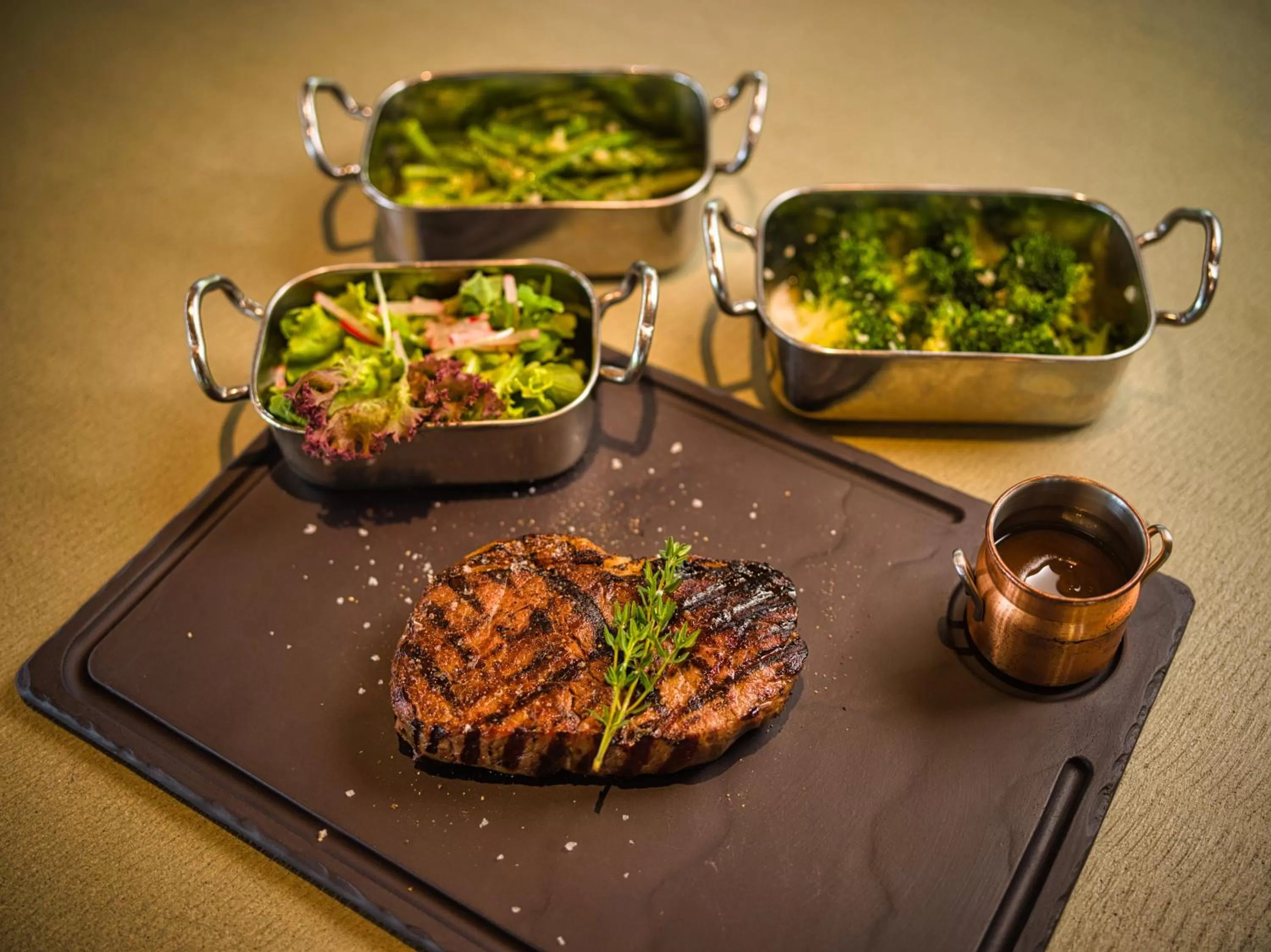 Restaurant/places to eat in Legacy Mekong, Can Tho, Autograph Collection