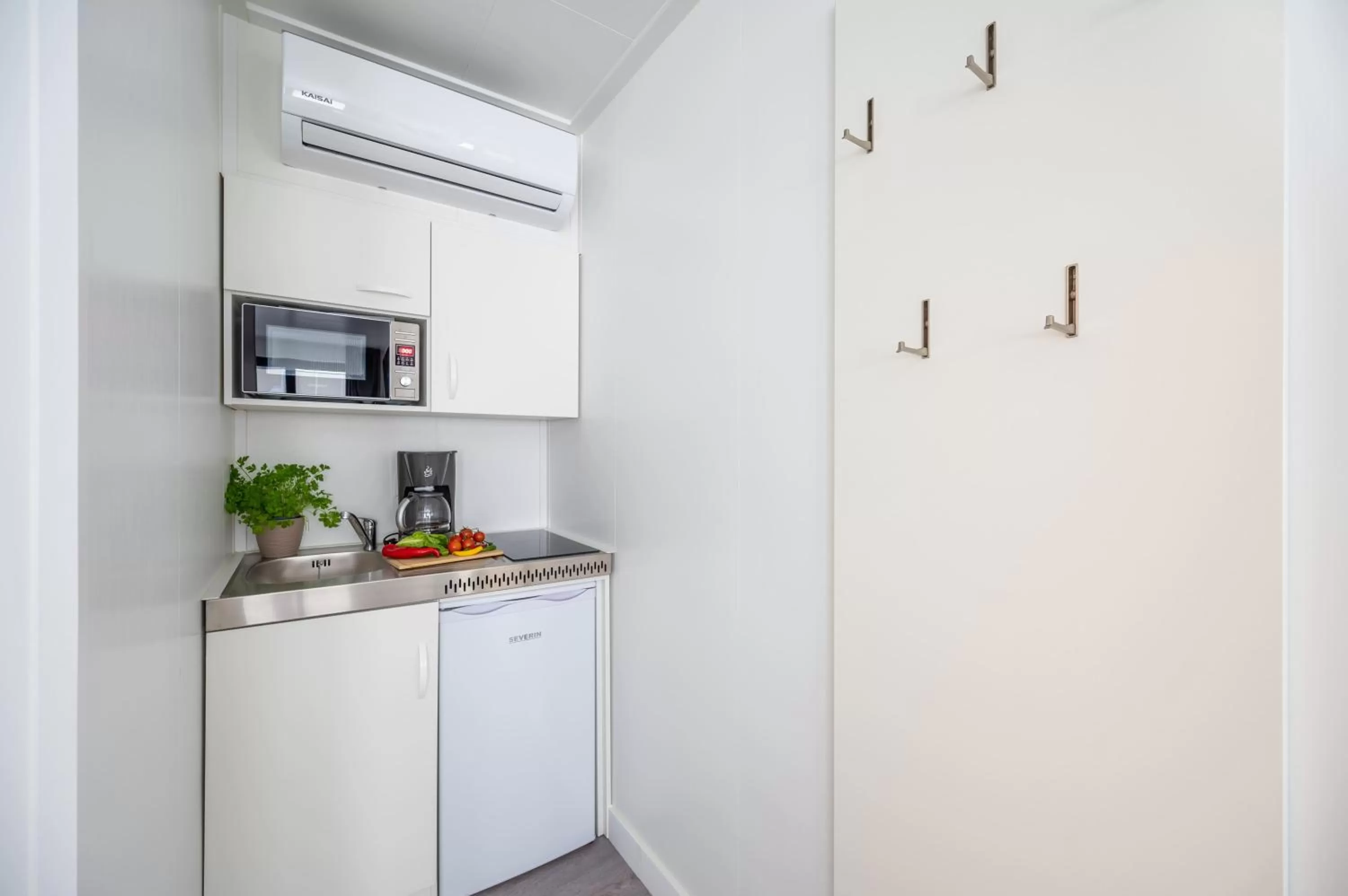 Kitchen or kitchenette in Marina Martinshafen