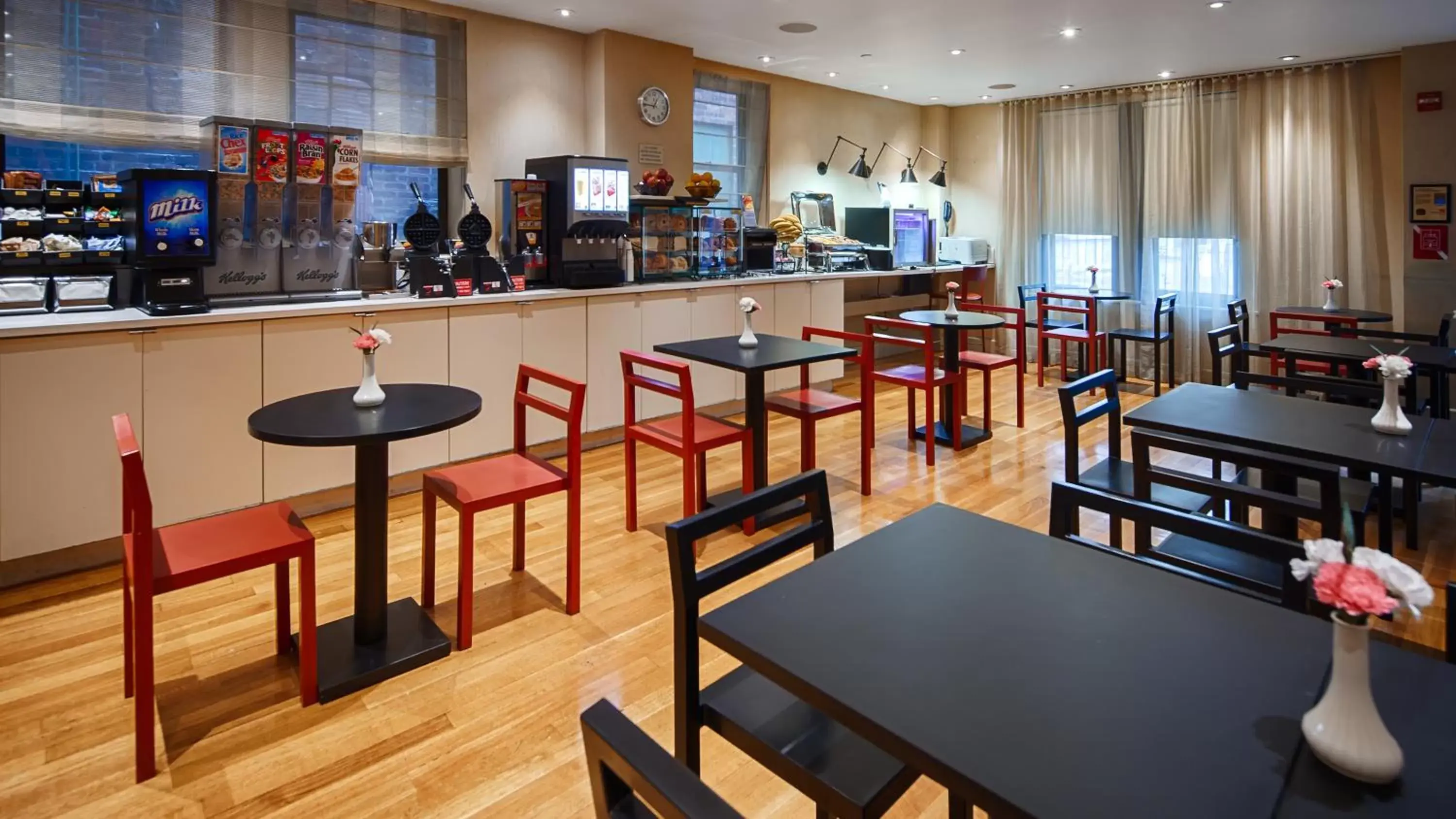 Food and drinks, Restaurant/Places to Eat in Best Western Plus Hospitality House Suites