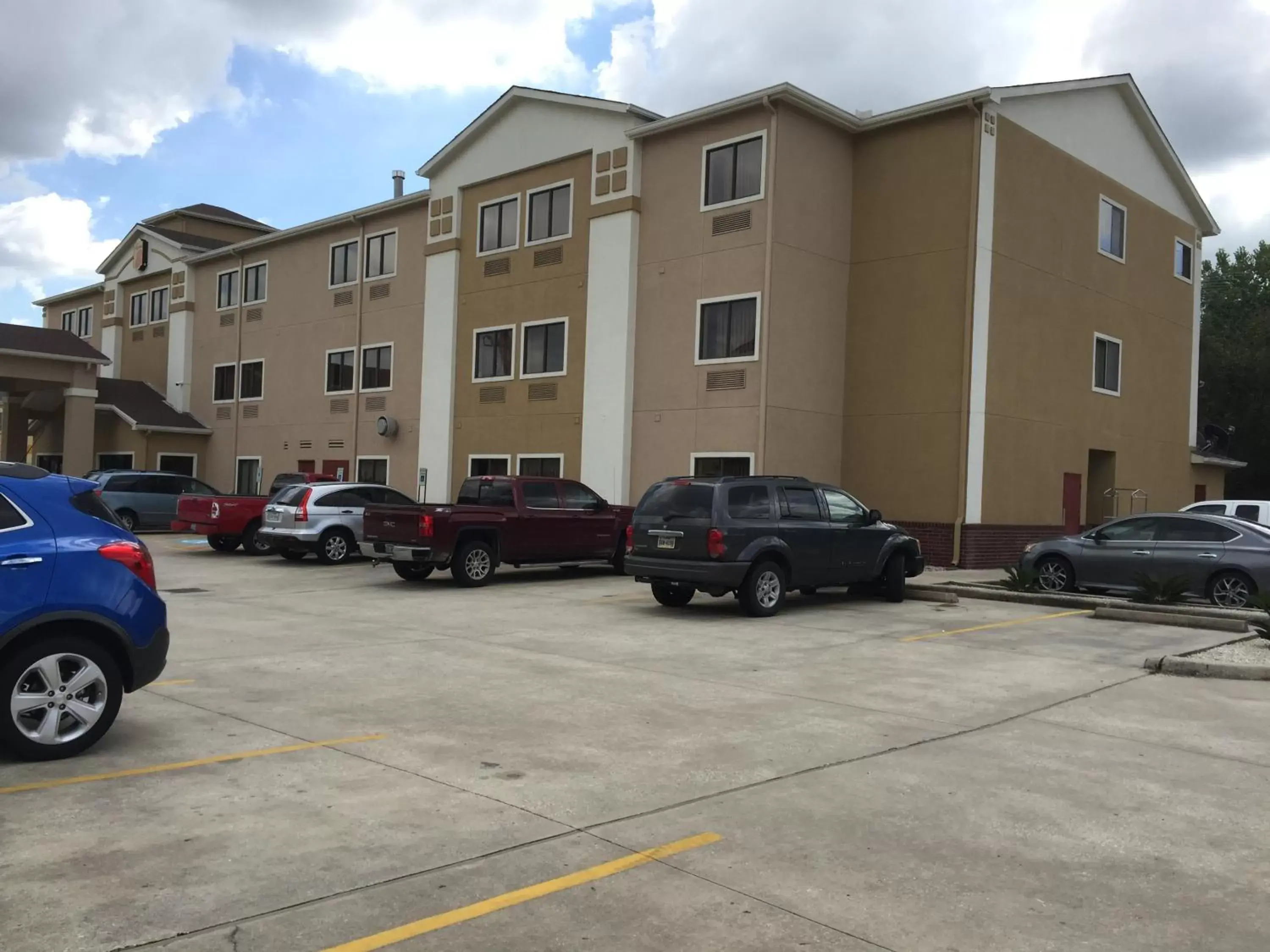 Day, Property Building in Super 8 by Wyndham Intercontinental Houston TX