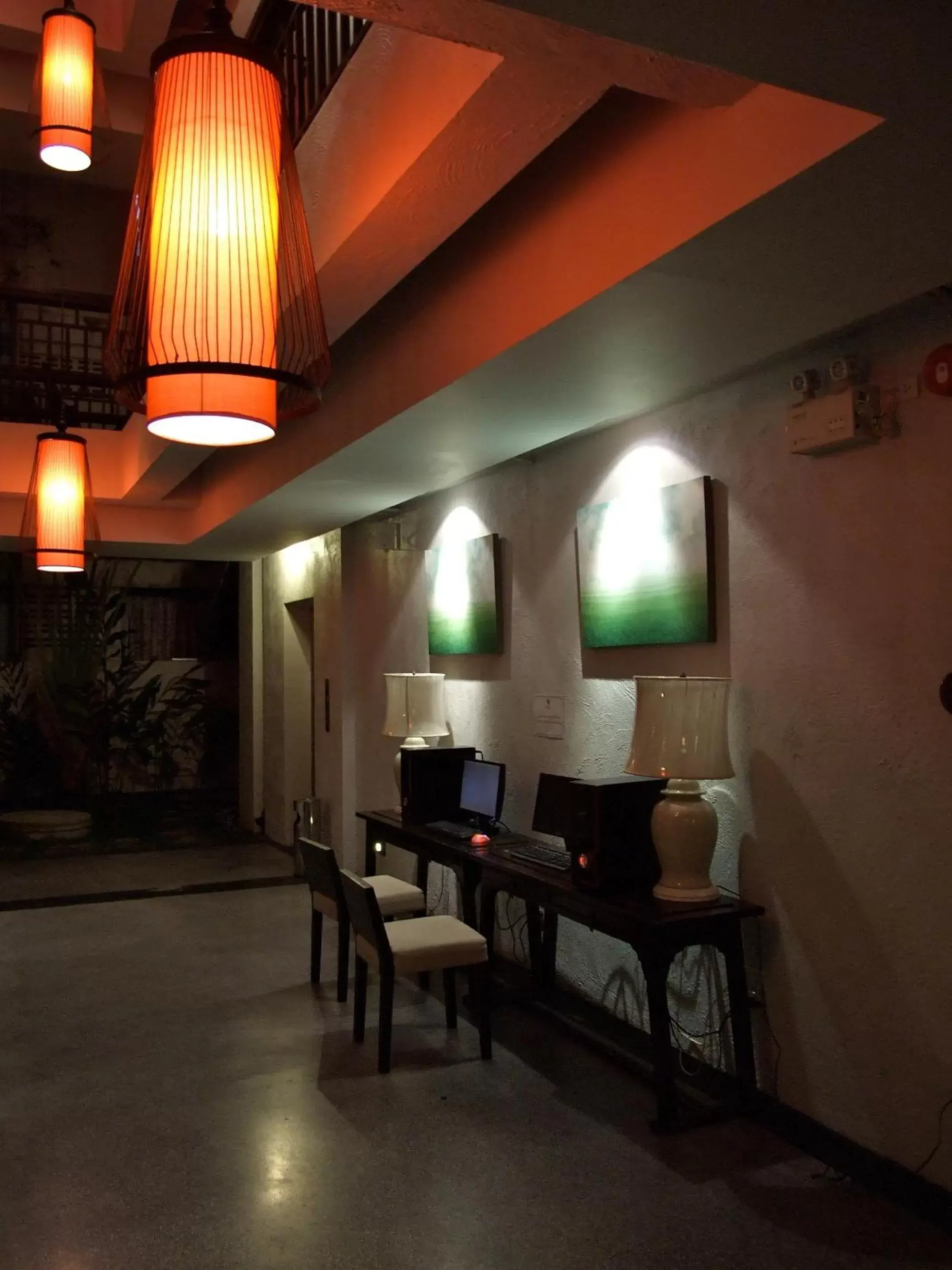 Lobby or reception, Dining Area in De Lanna Hotel