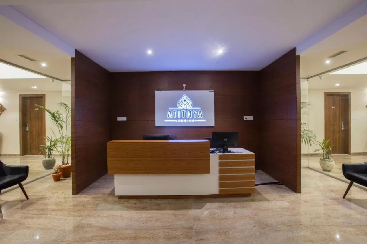 Lobby or reception in Sapphire Premium Hotel & Suite