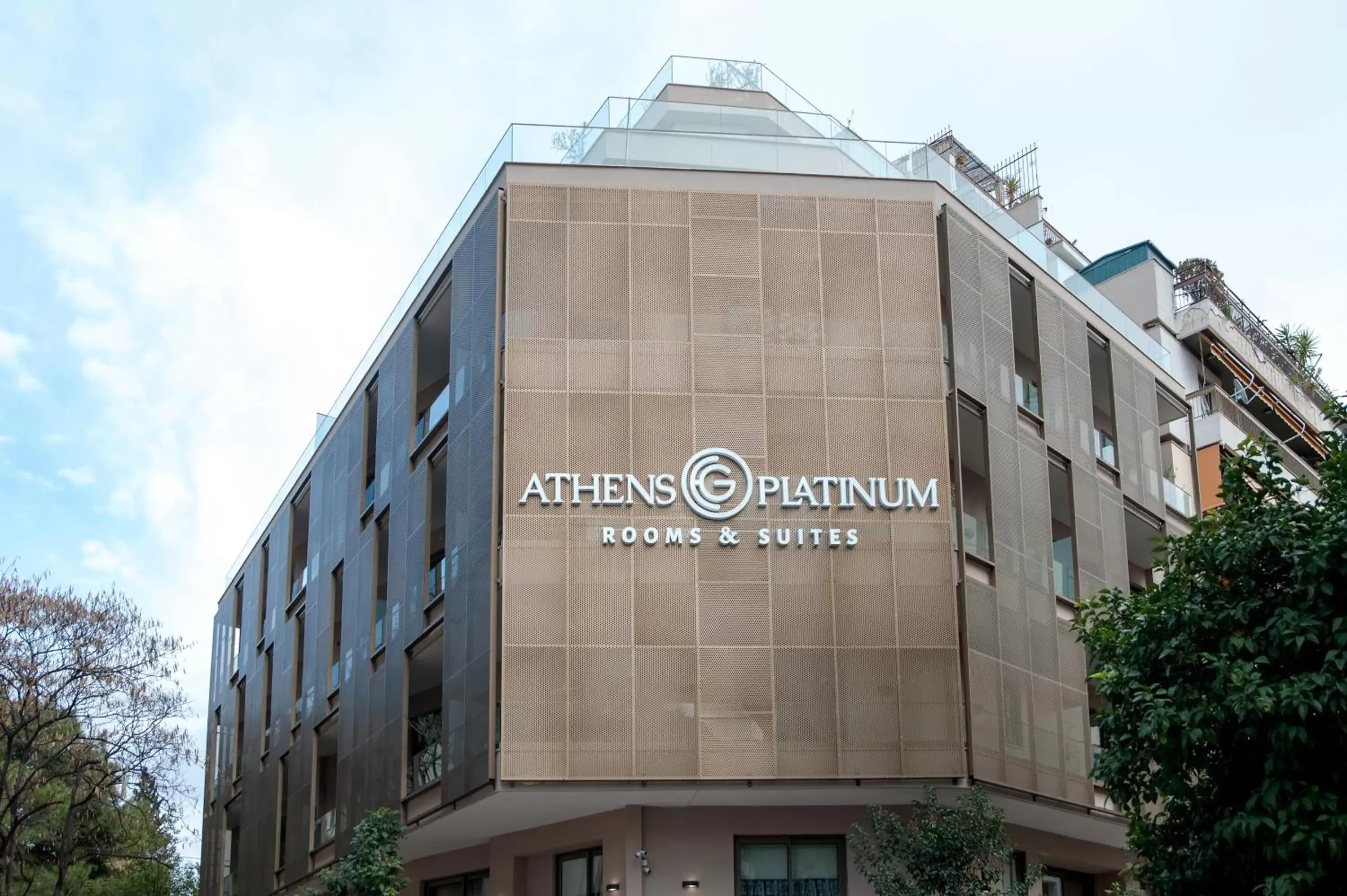 Property Building in Athens Platinum Rooms and Suites