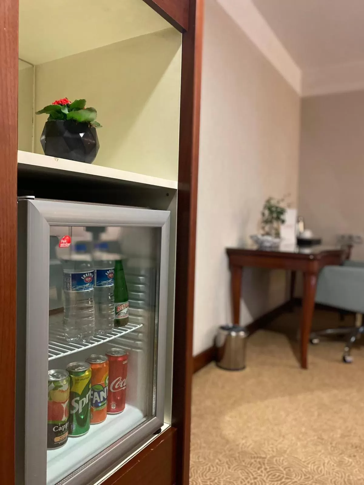 Kitchen or kitchenette in Ramada Plaza Altin Kayisi Hotel