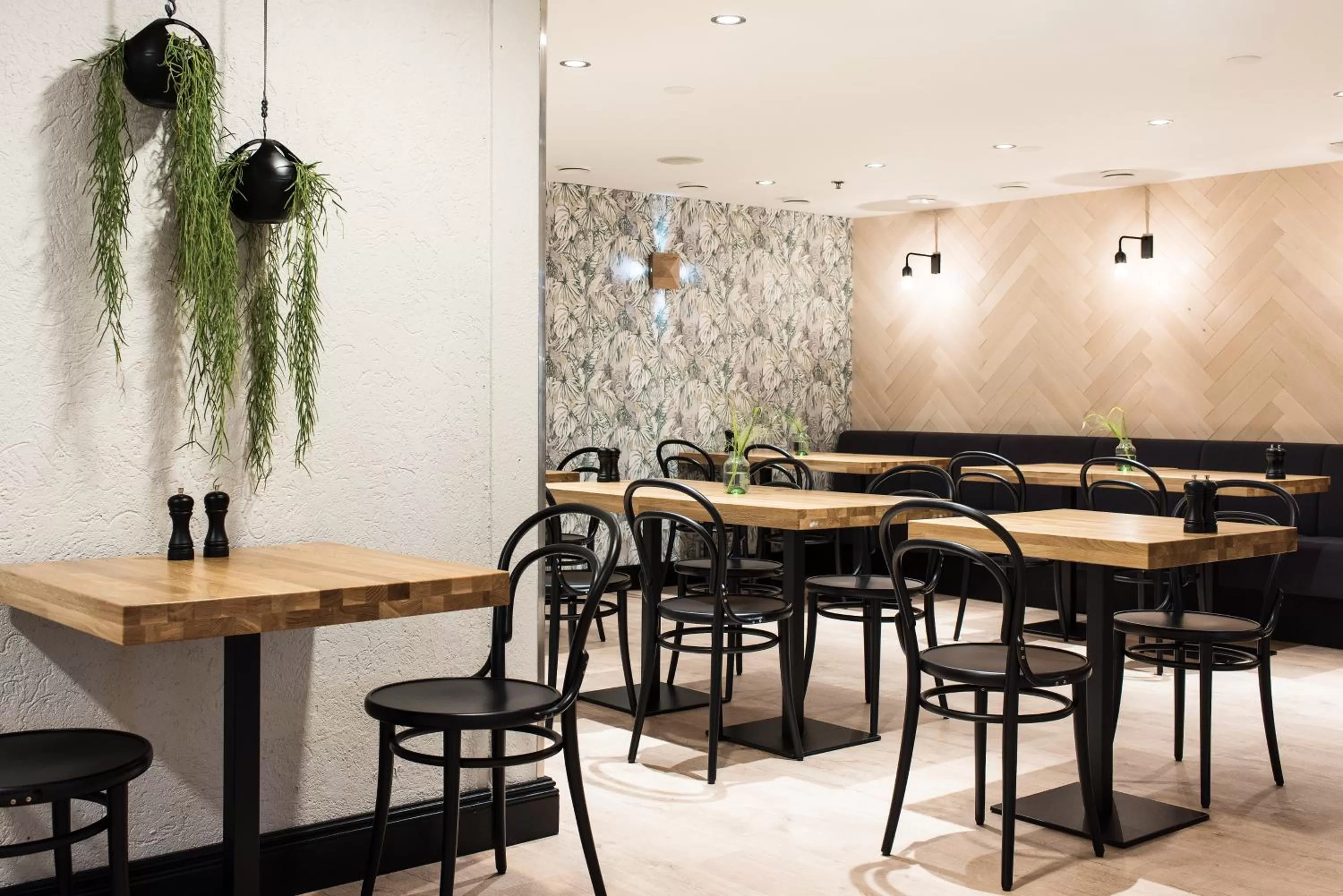 Restaurant/places to eat in Hotel Verso