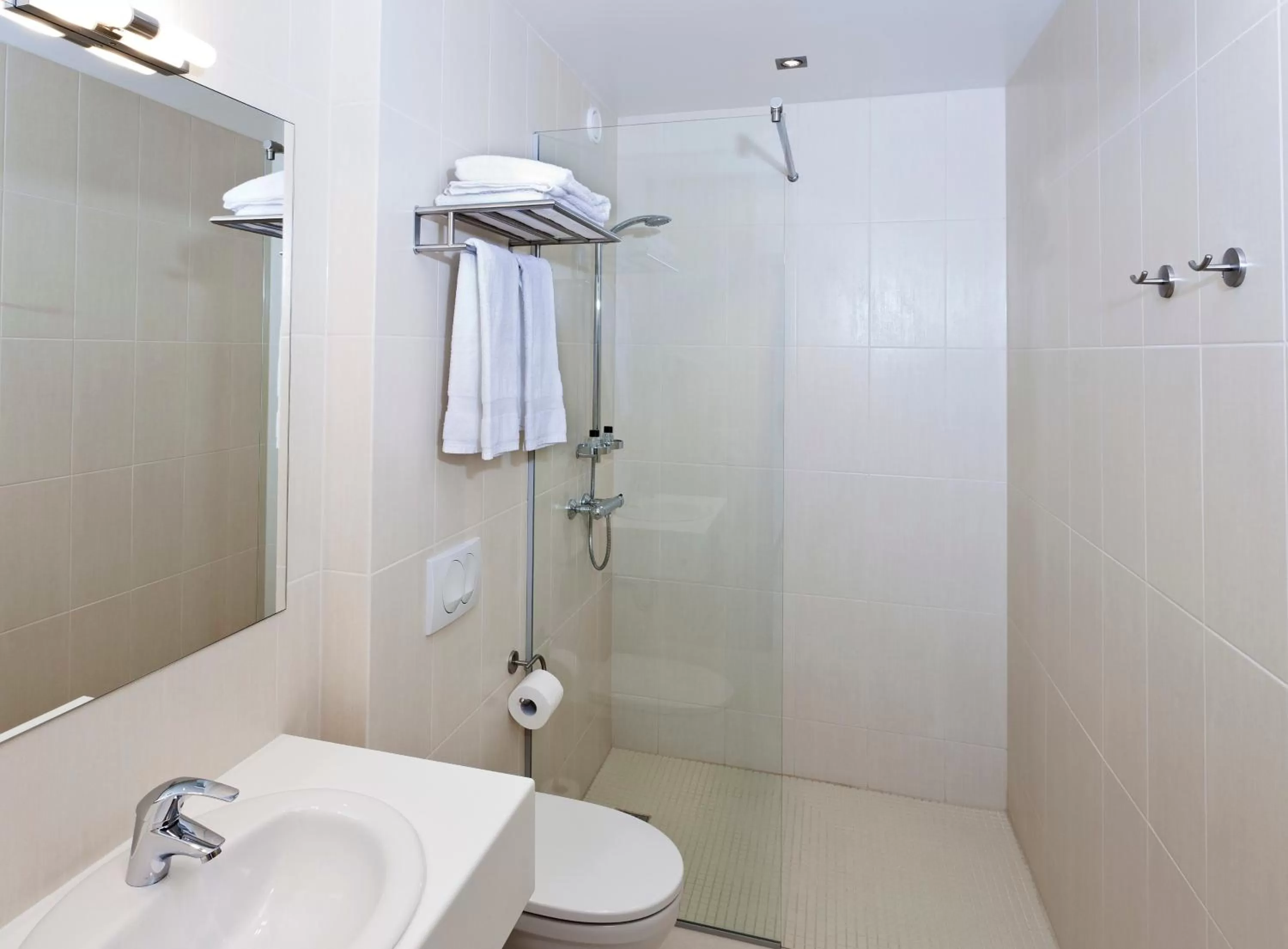 Superior Double or Twin Room in Hotel Klettur