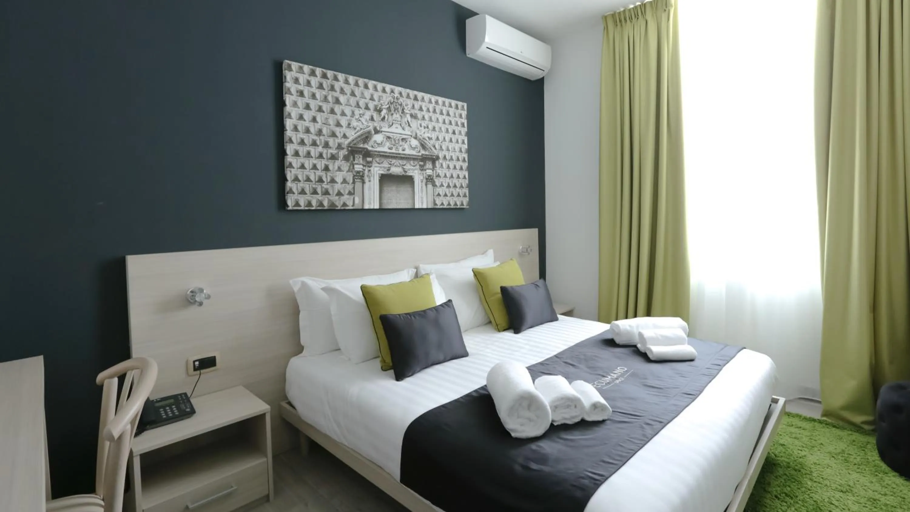 Bedroom, Bed in Ecumano Space