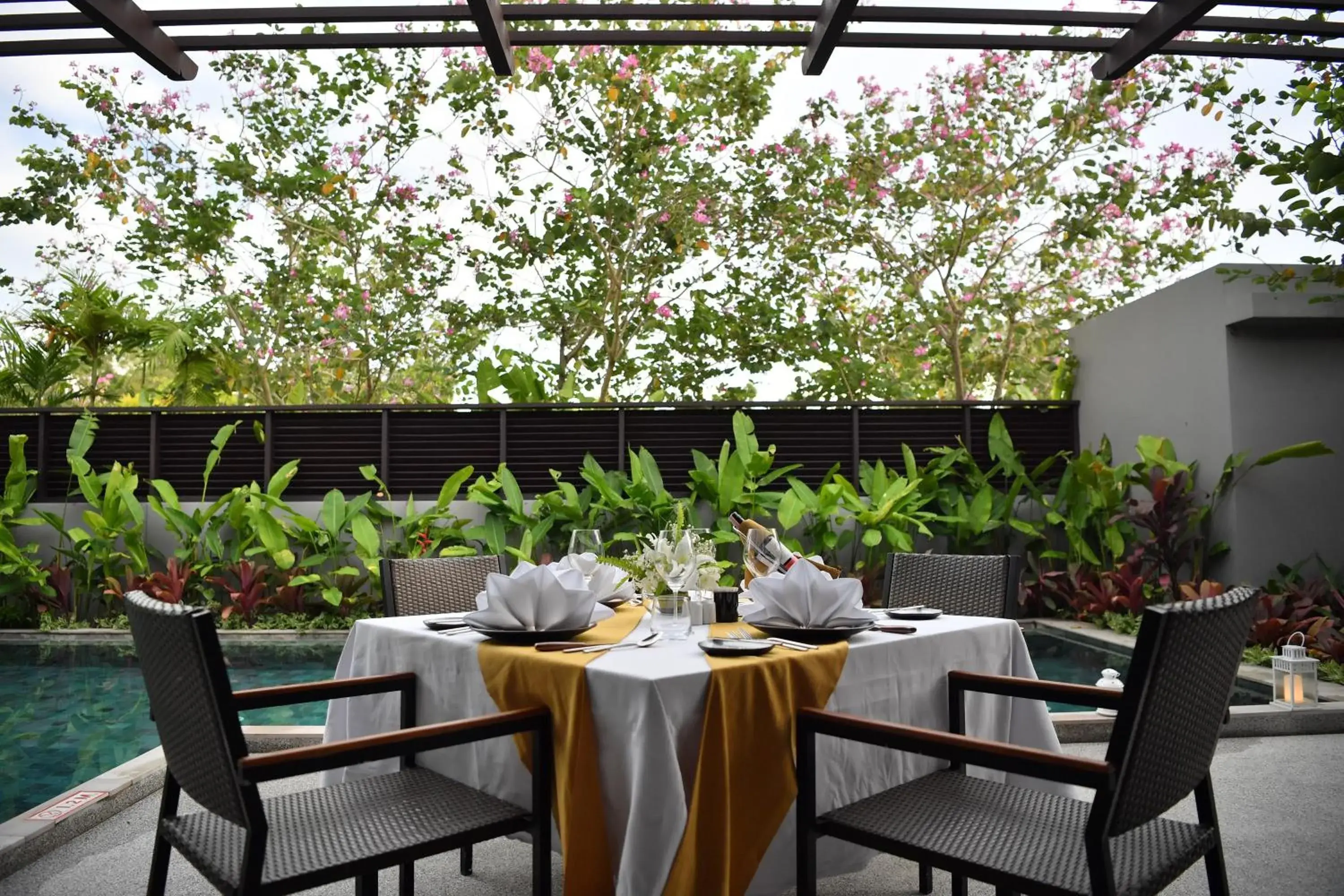 Garden view in Anantara Vacation Club Mai Khao Phuket Garden view in Anantara Vacation Club Mai Khao Phuket