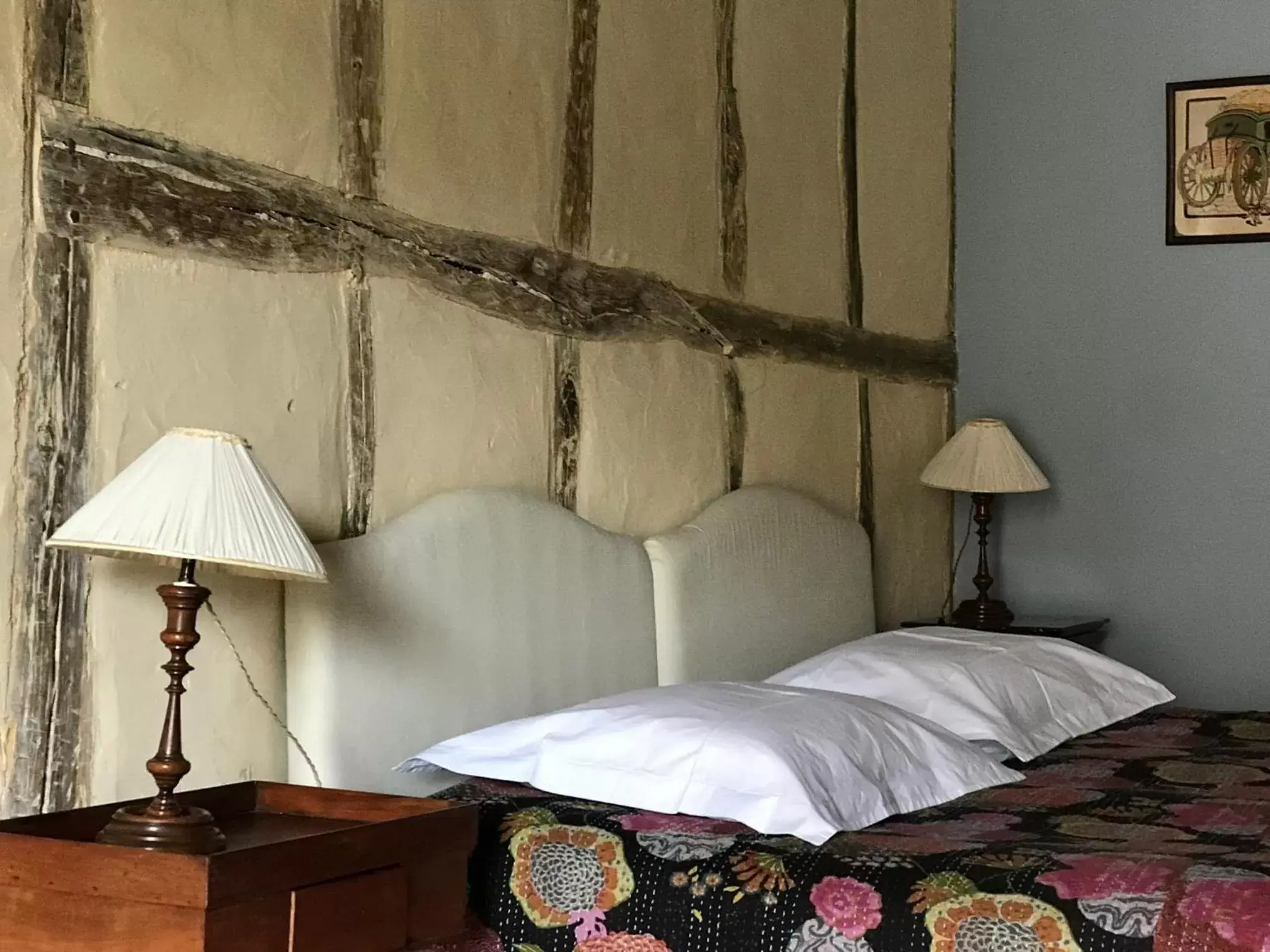 Bedroom, Bed in La maison Jeanne d'Arc