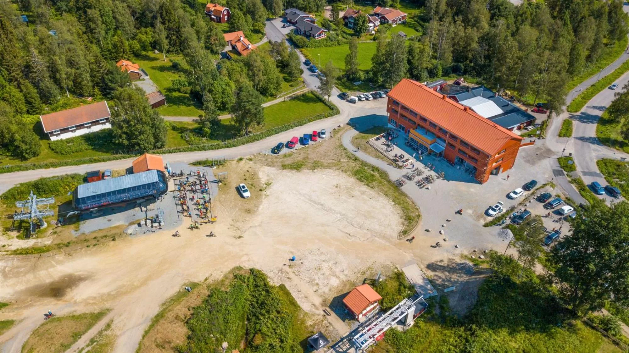 Property building in JBP Hotell