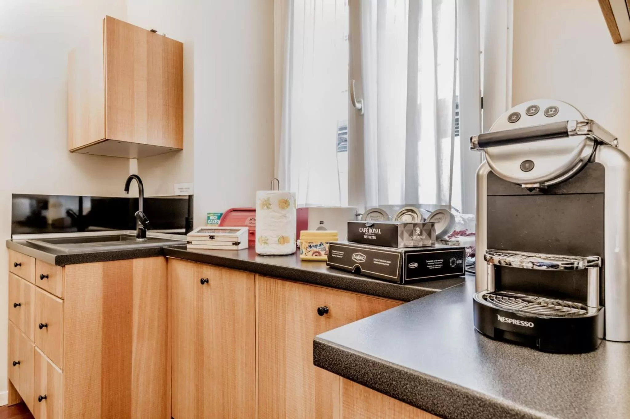 Coffee/tea facilities in B&B Trastevere 94