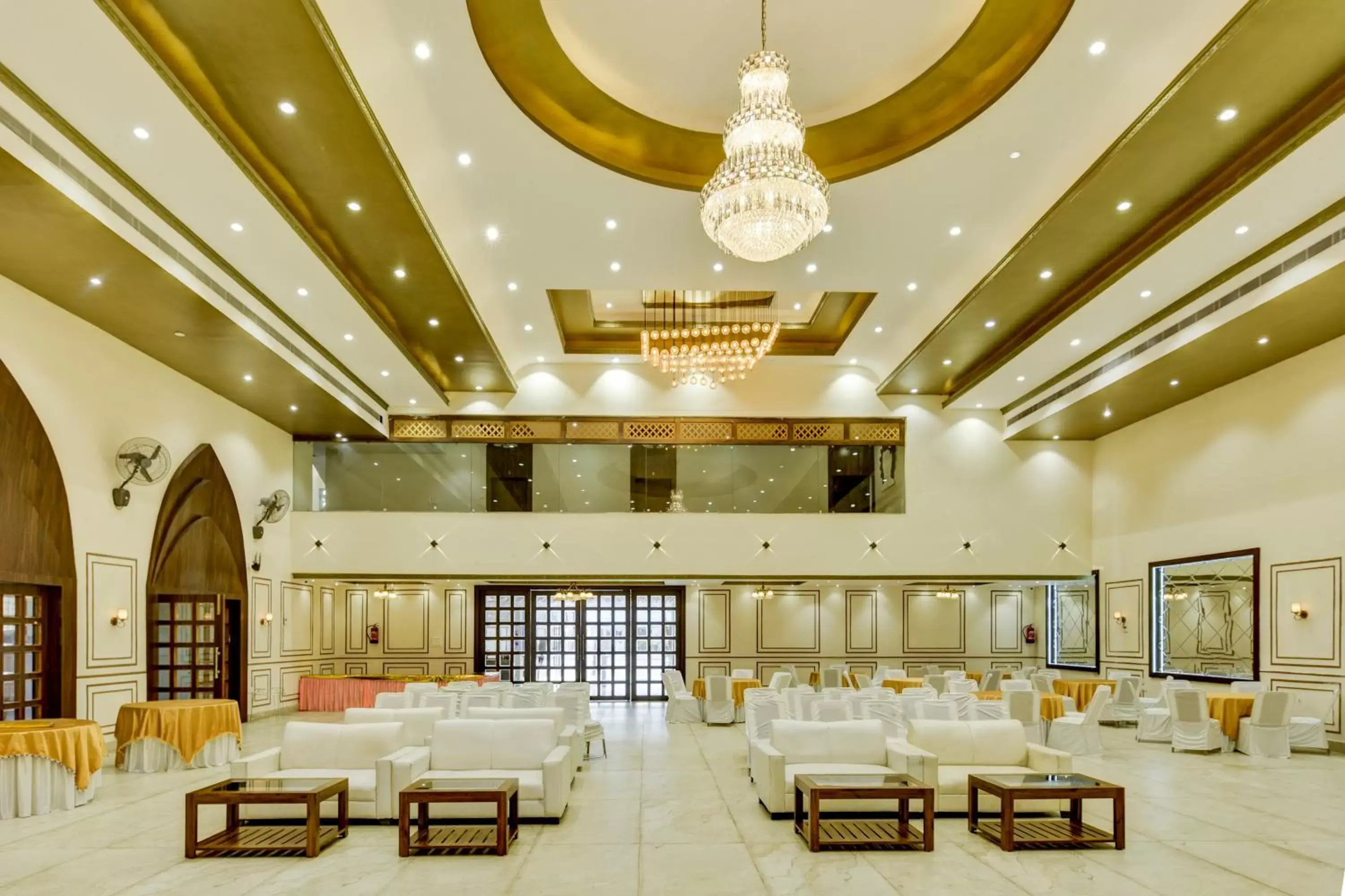 Banquet/Function facilities, Banquet Facilities in Treebo Trend Winsome Banquet And Resort