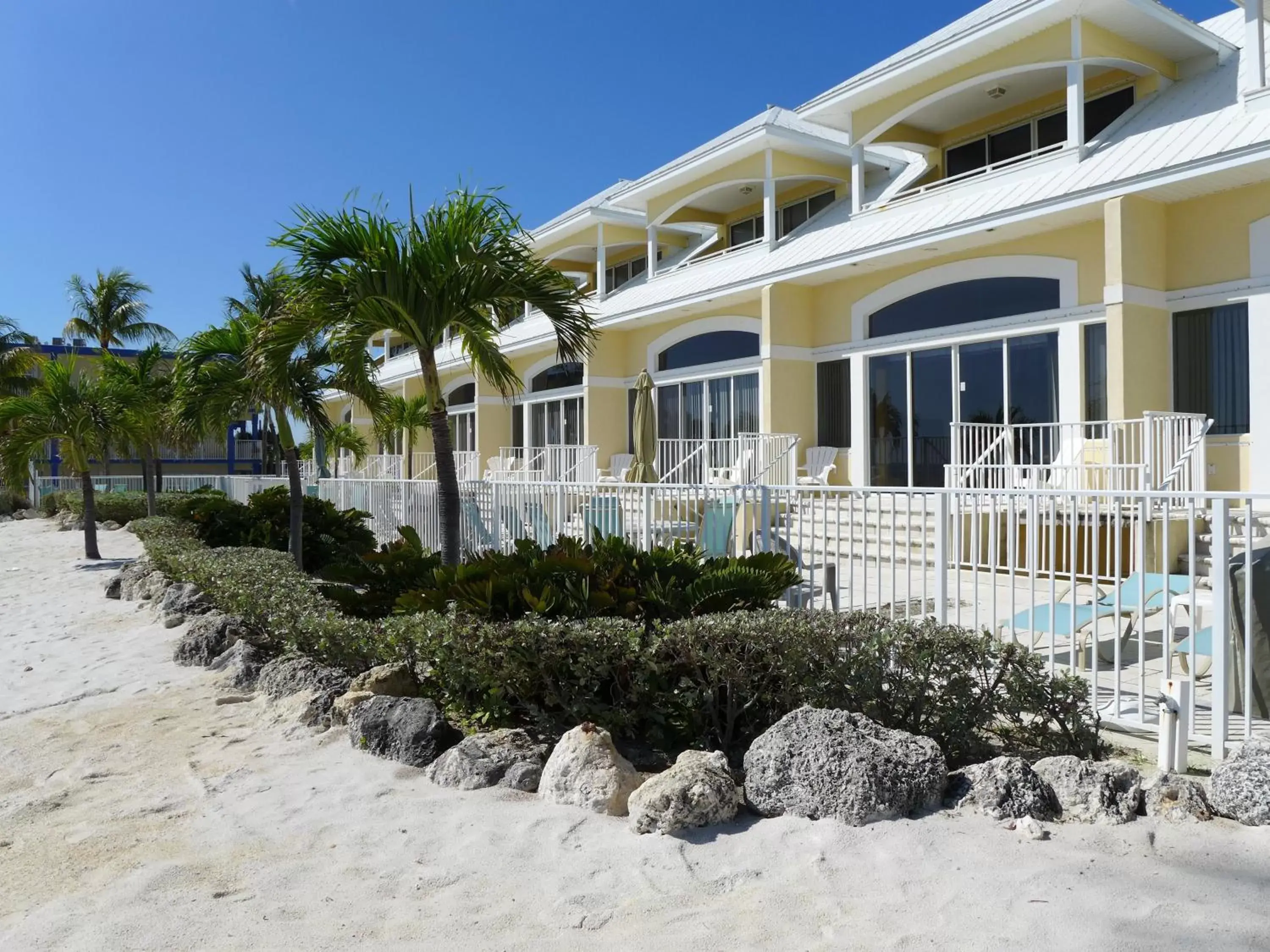 Facade/entrance, Property Building in Glunz Ocean Beach Hotel and Resort