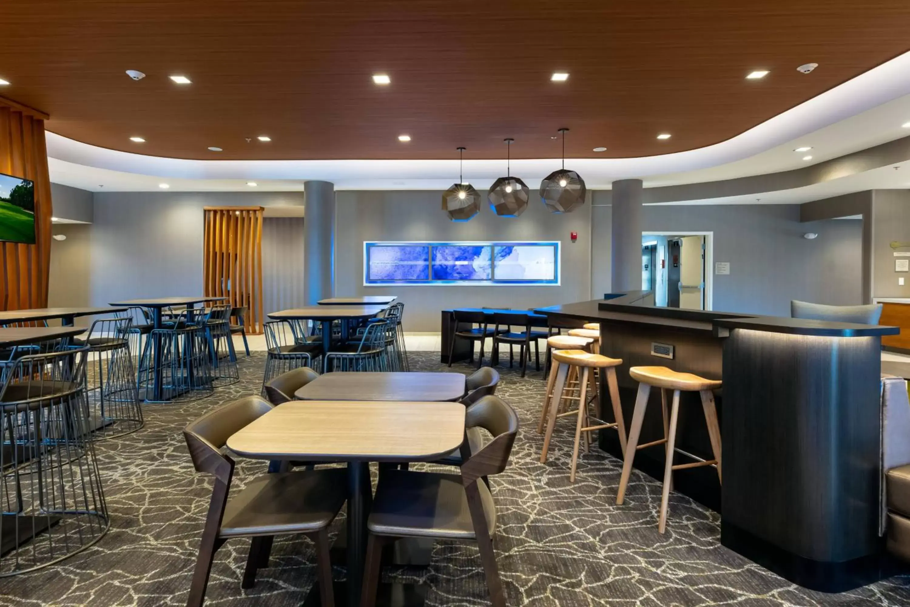 Lobby or reception, Lounge/Bar in SpringHill Suites by Marriott Chattanooga South/Ringgold