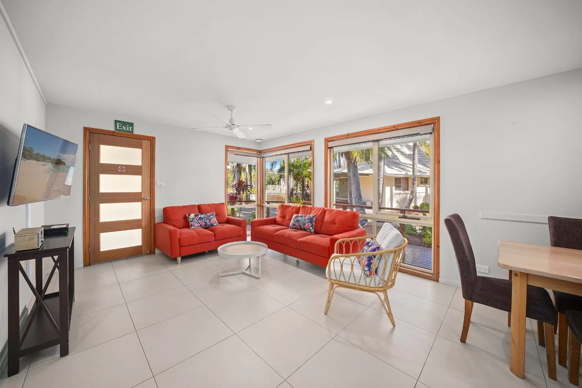 Living room in ULTIQA Village Resort