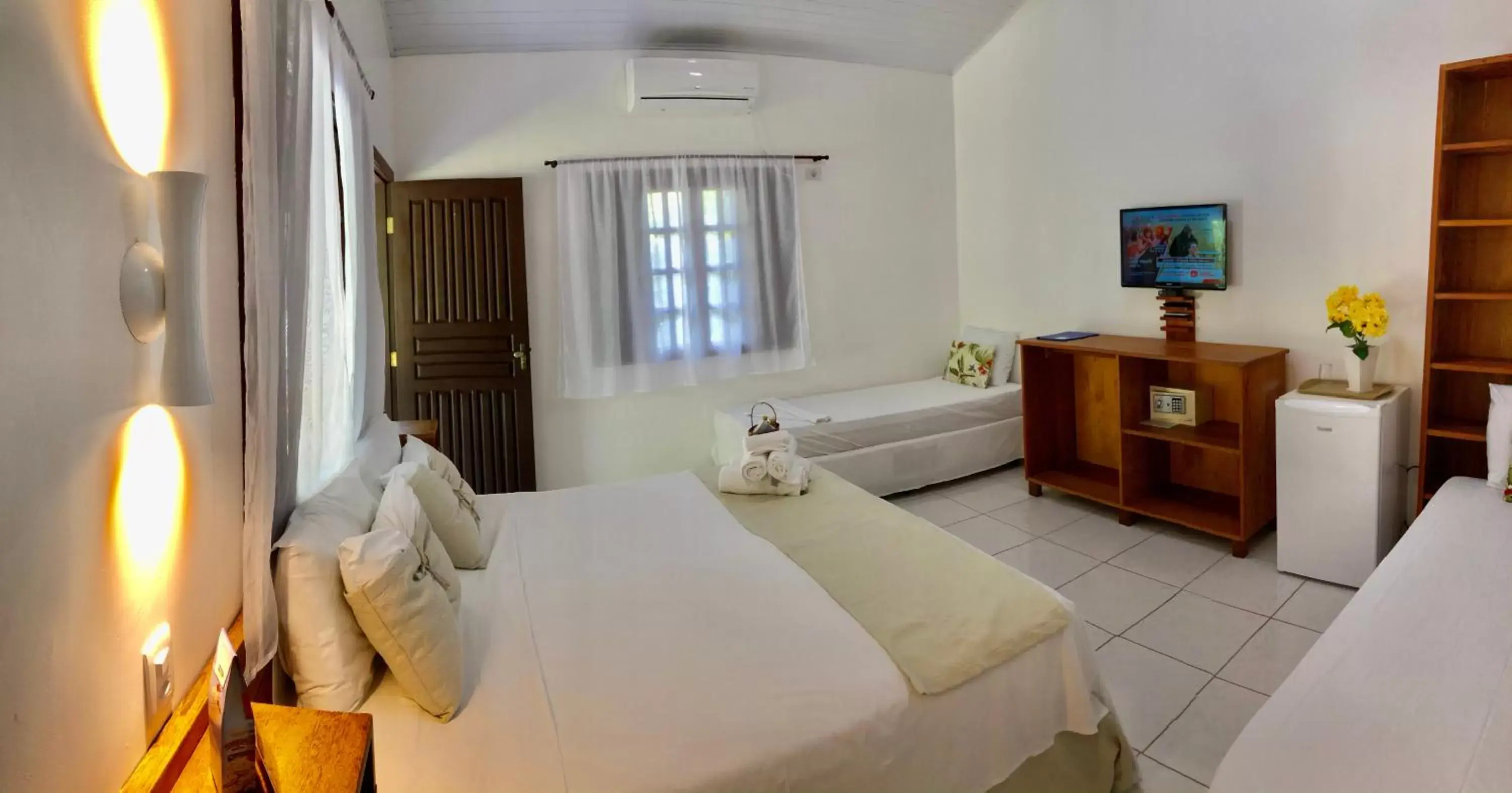 Queen Suite with Spa Bath in Hotel Bosques do Massaguaçu Queen Suite with Spa Bath in Hotel Bosques do Massaguaçu