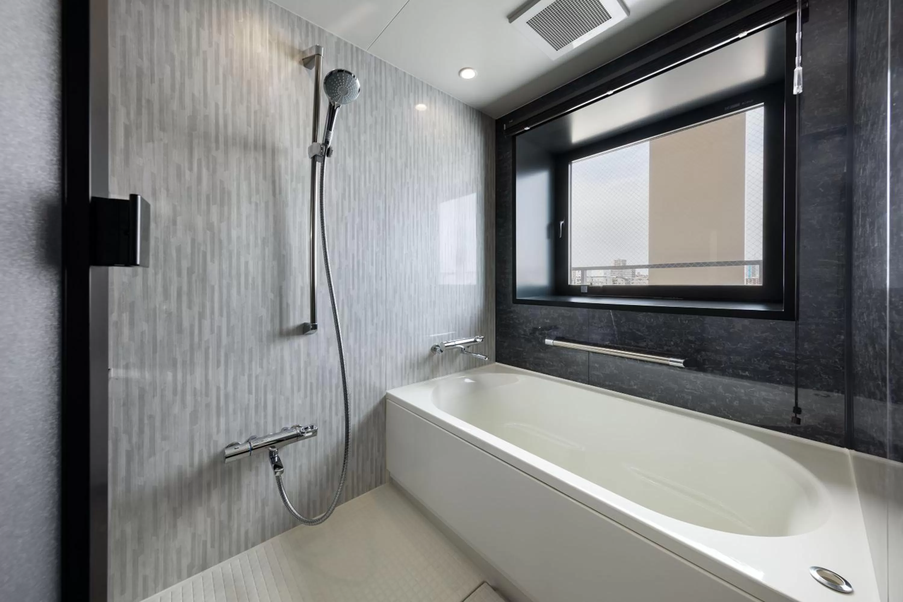 Bathroom in the b namba-kuromon