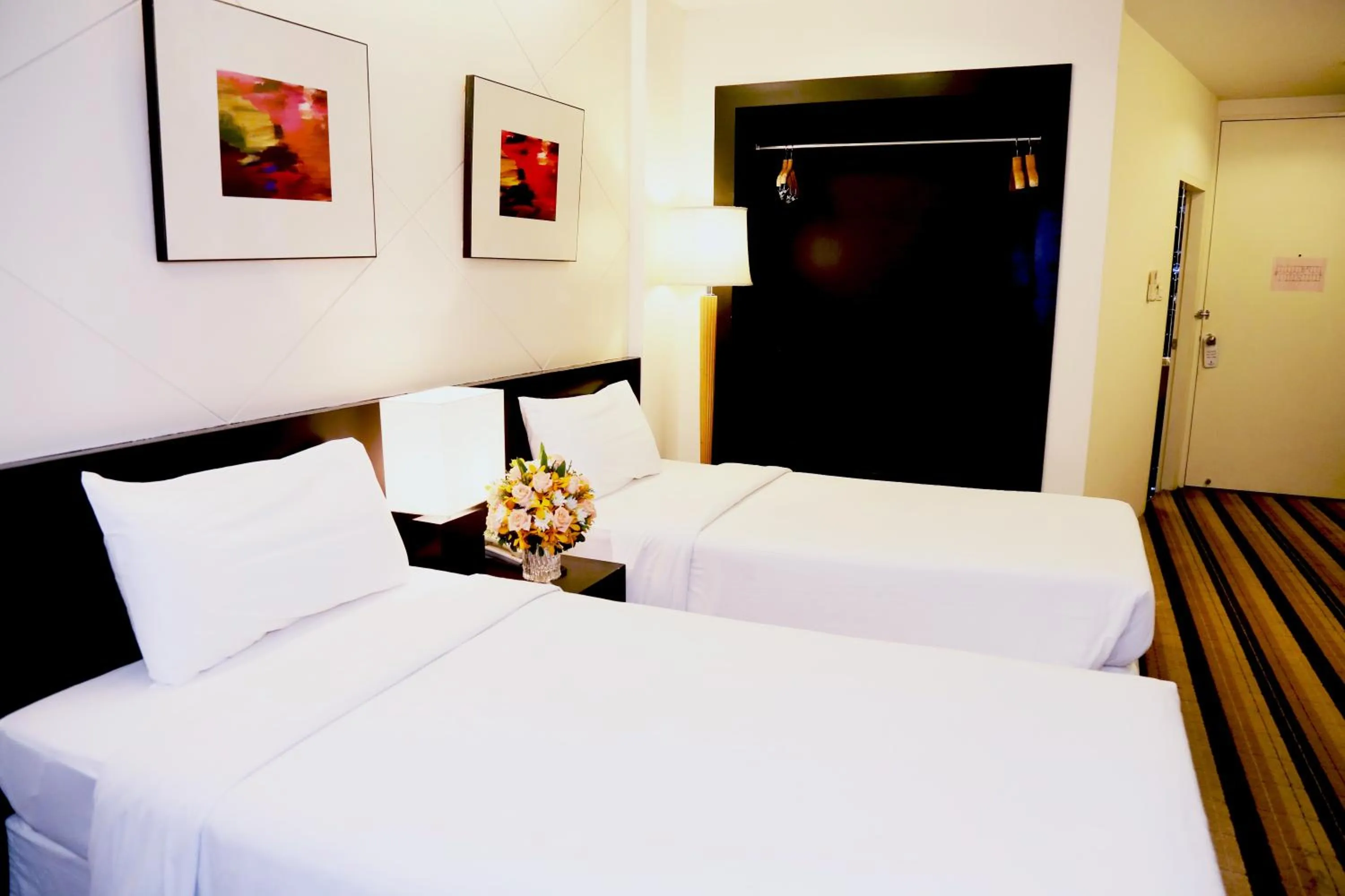 Bed in Miracle Suvarnabhumi Airport