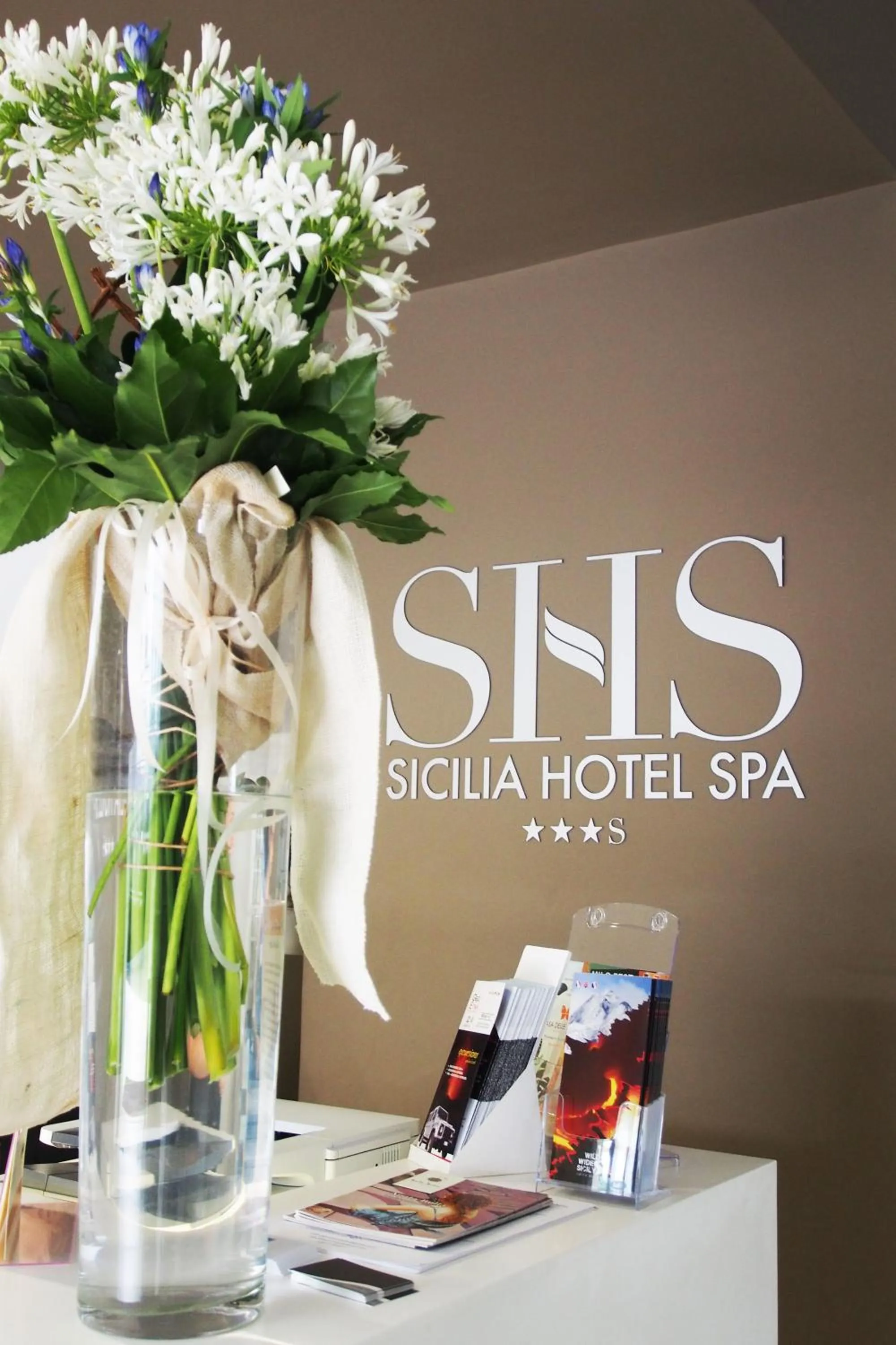 Lobby or reception in Sicilia Hotel Spa